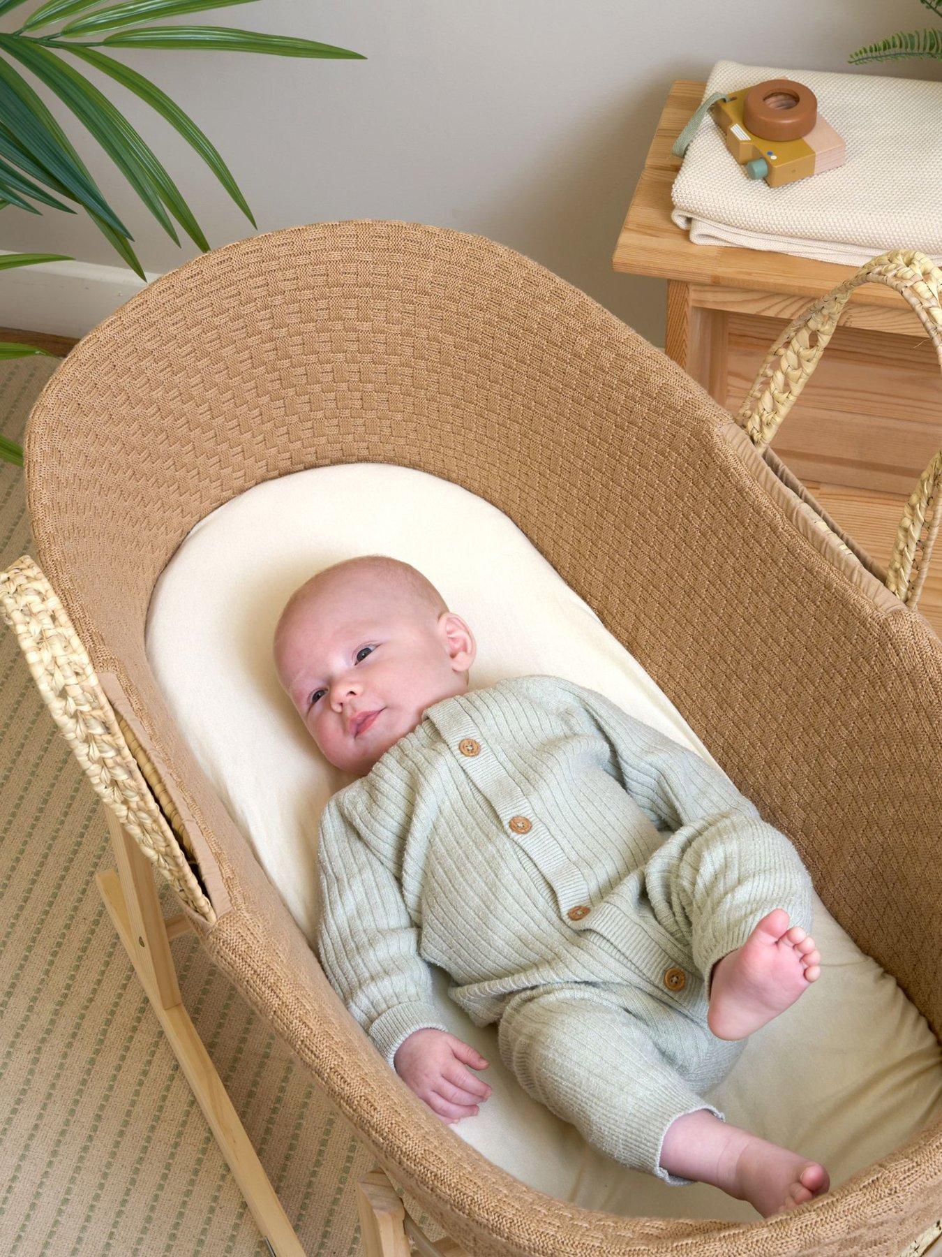 clair-de-lune-moses-basket-knitted-biscuit-basket-only