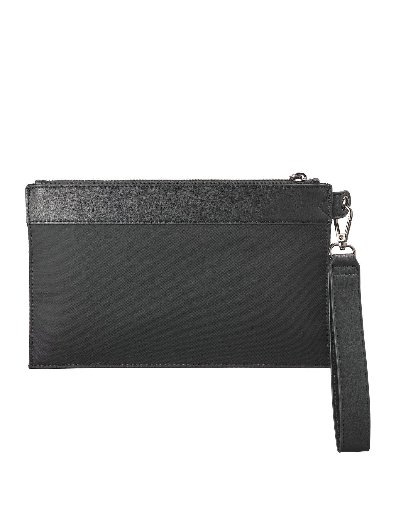  image of valentino-kylo-soft-cosmetic-case-nero