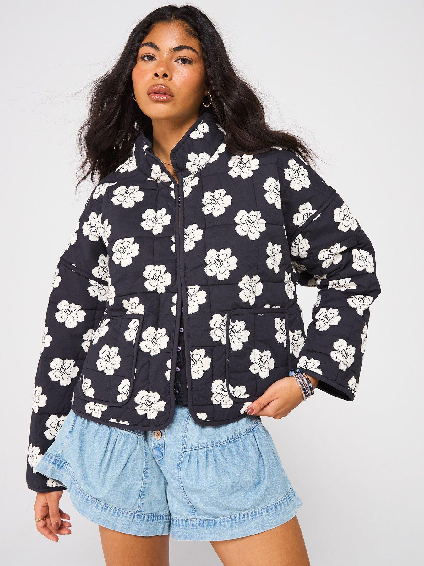 美品☆プラダ CLOQUET FLOWER JACKET ジャガード ブルゾン FREE PEOPLE Chloe Quilt Printed Jacket - Black | Littlewoods