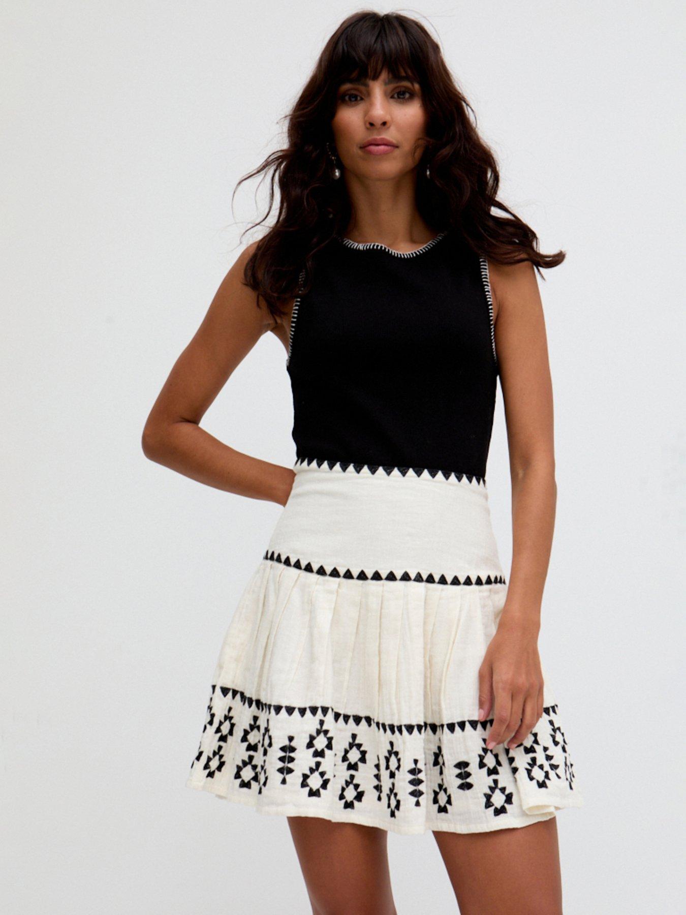 raffya-biba-blanket-stitch-sleeveless-top-black