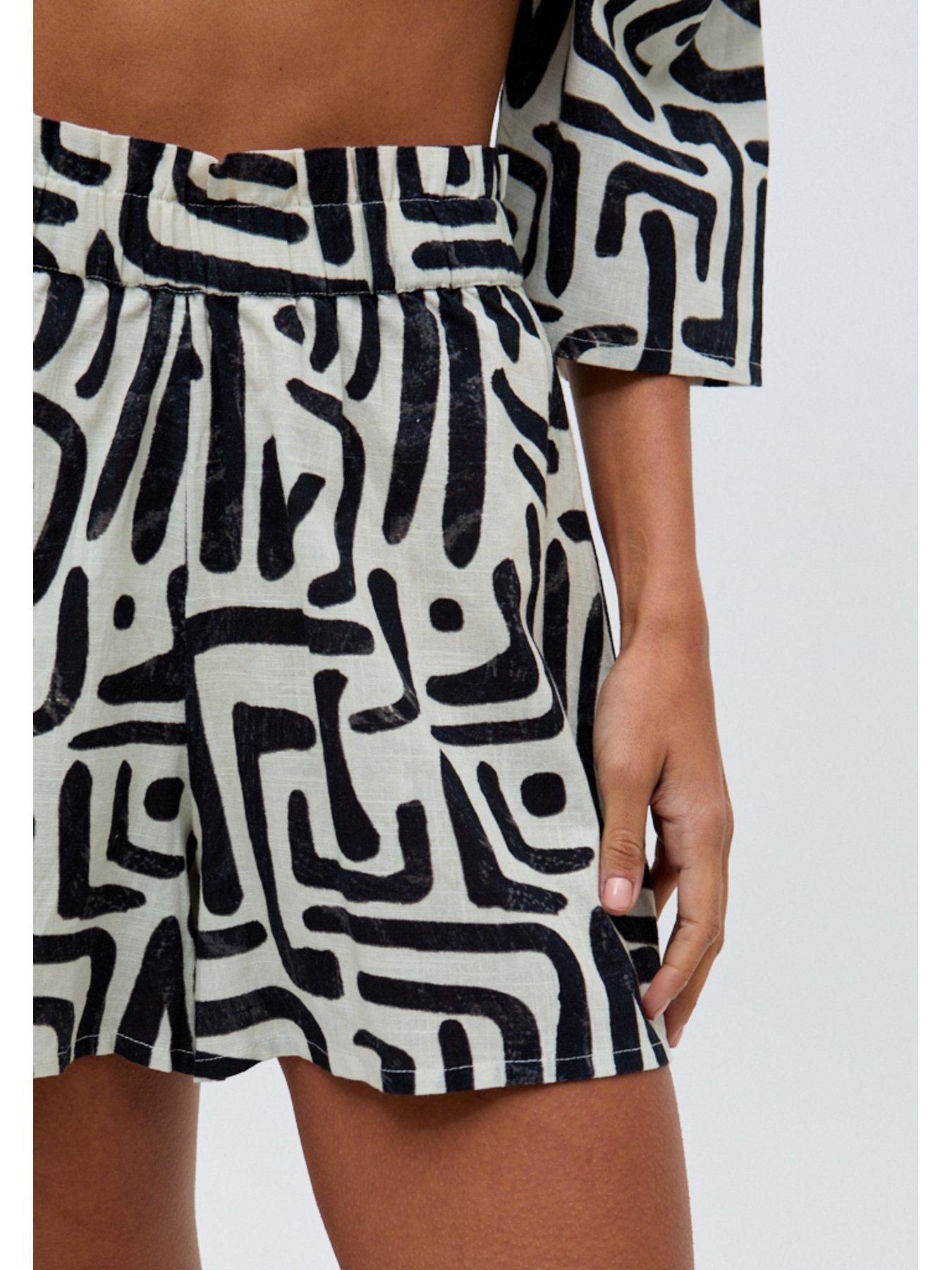  image of raffya-nicola-paperbag-waist-warhol-print-short-multi