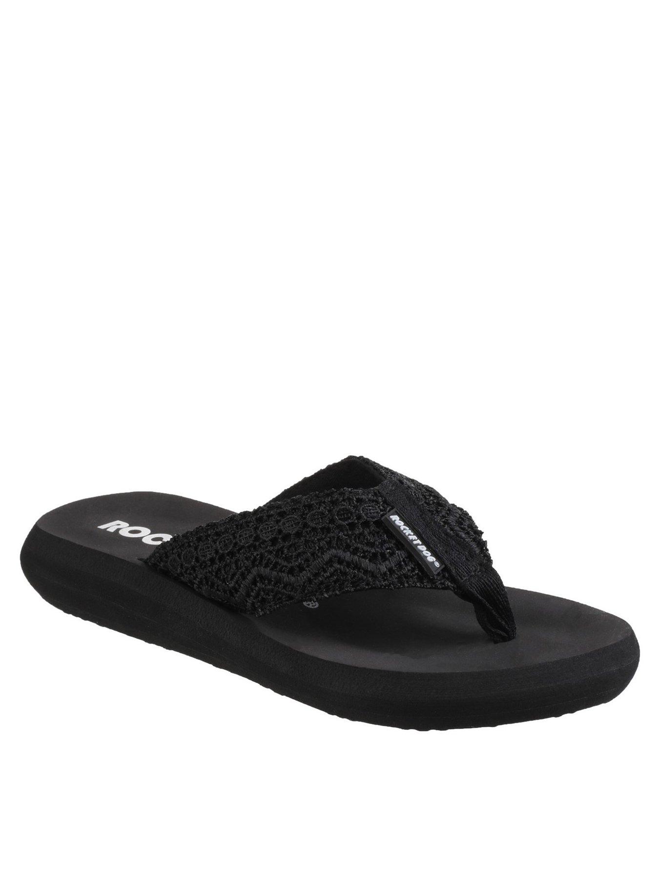 rocket-dog-spotlight-lima-crochet-toepost-sandal-black