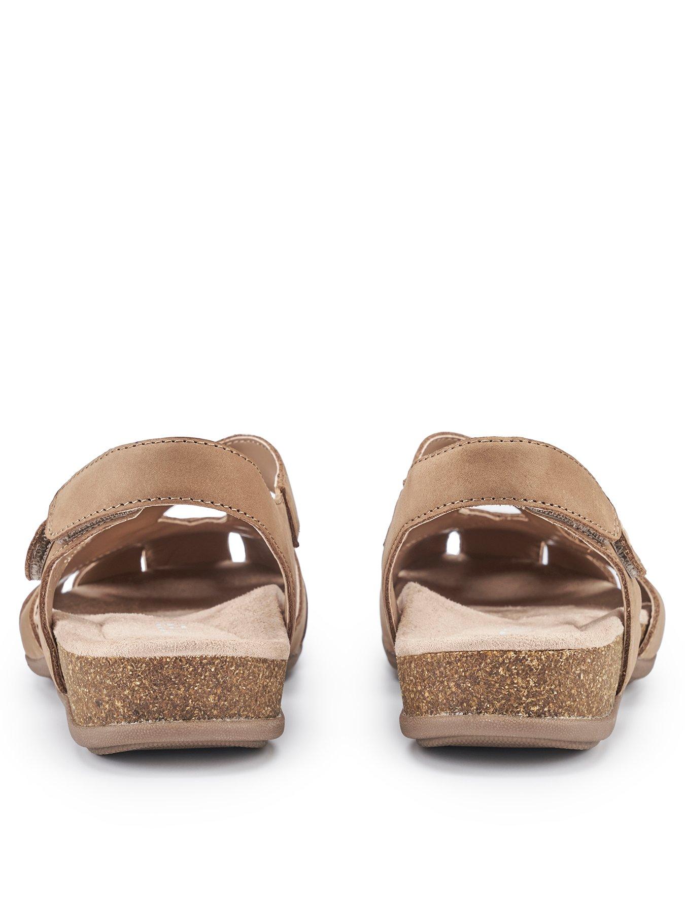  image of hotter-catskill-ii-extra-wide-leather-shoe-tan