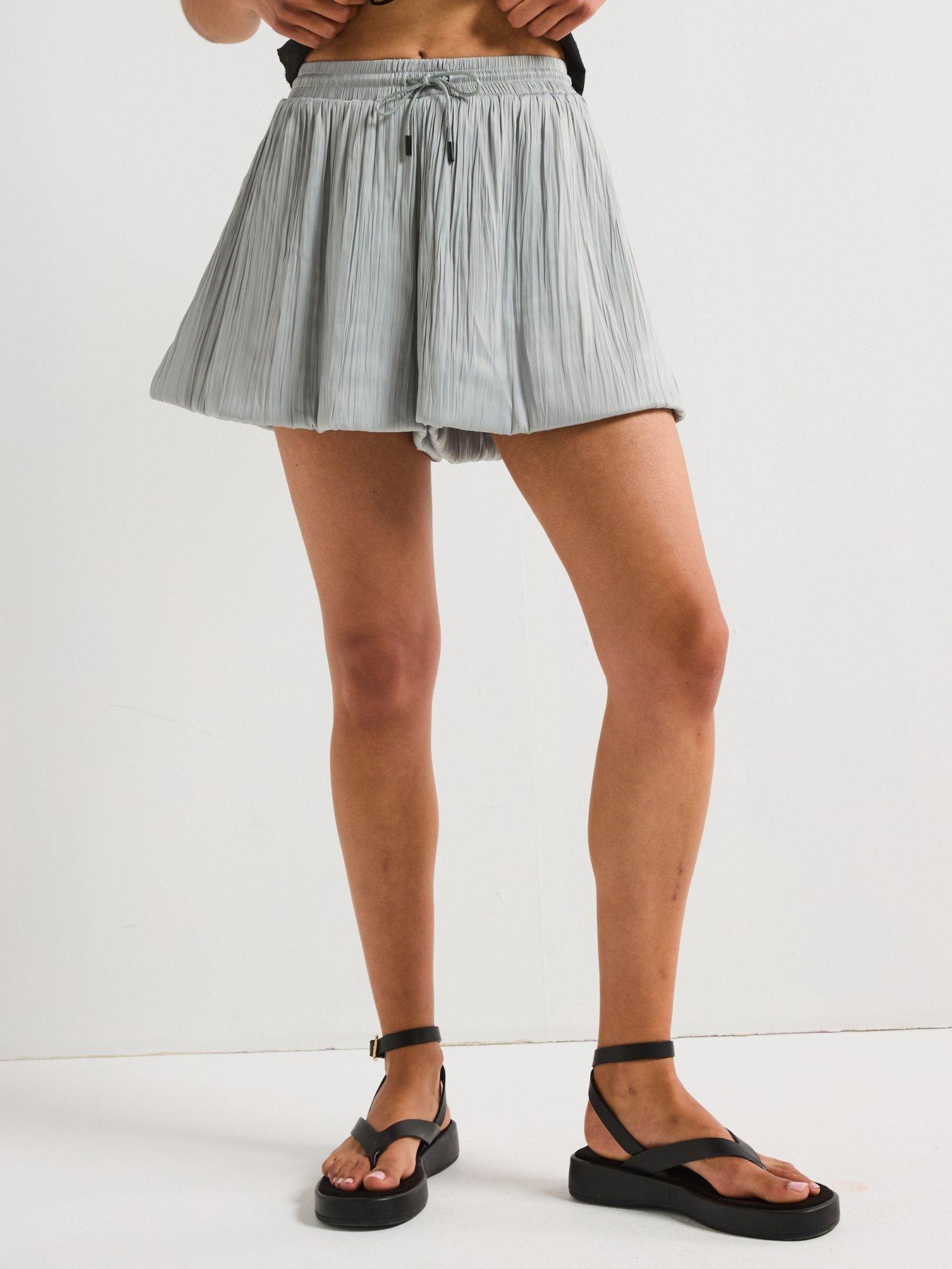 v-by-very-pleated-shorts-grey