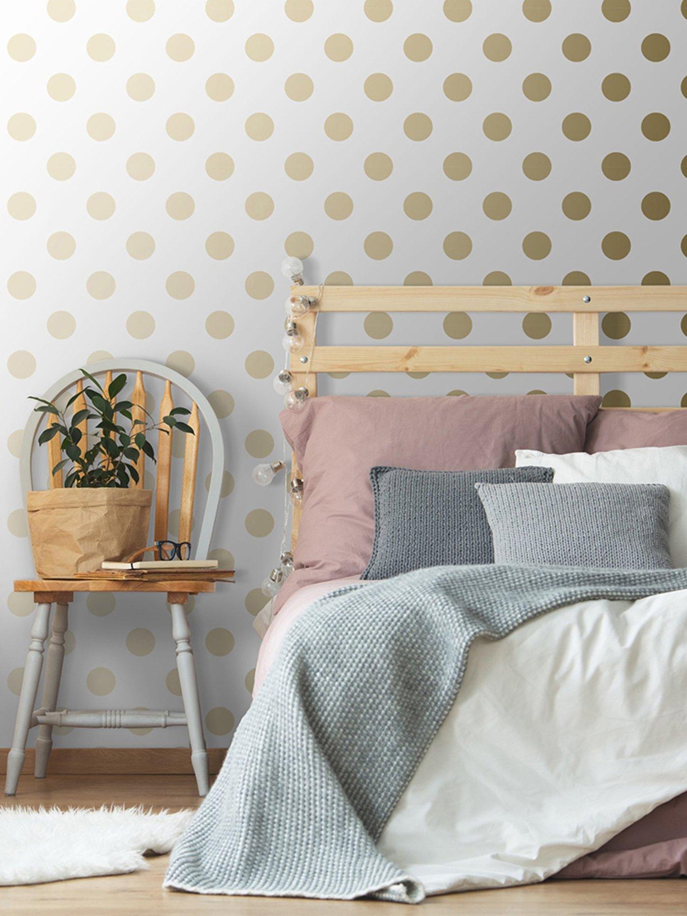  image of superfresco-easy-dotty-gold-wallpaper