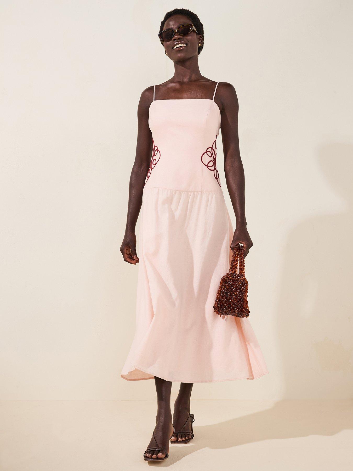 Forever New Arabelle Applique Linen Midi Dress - Pink