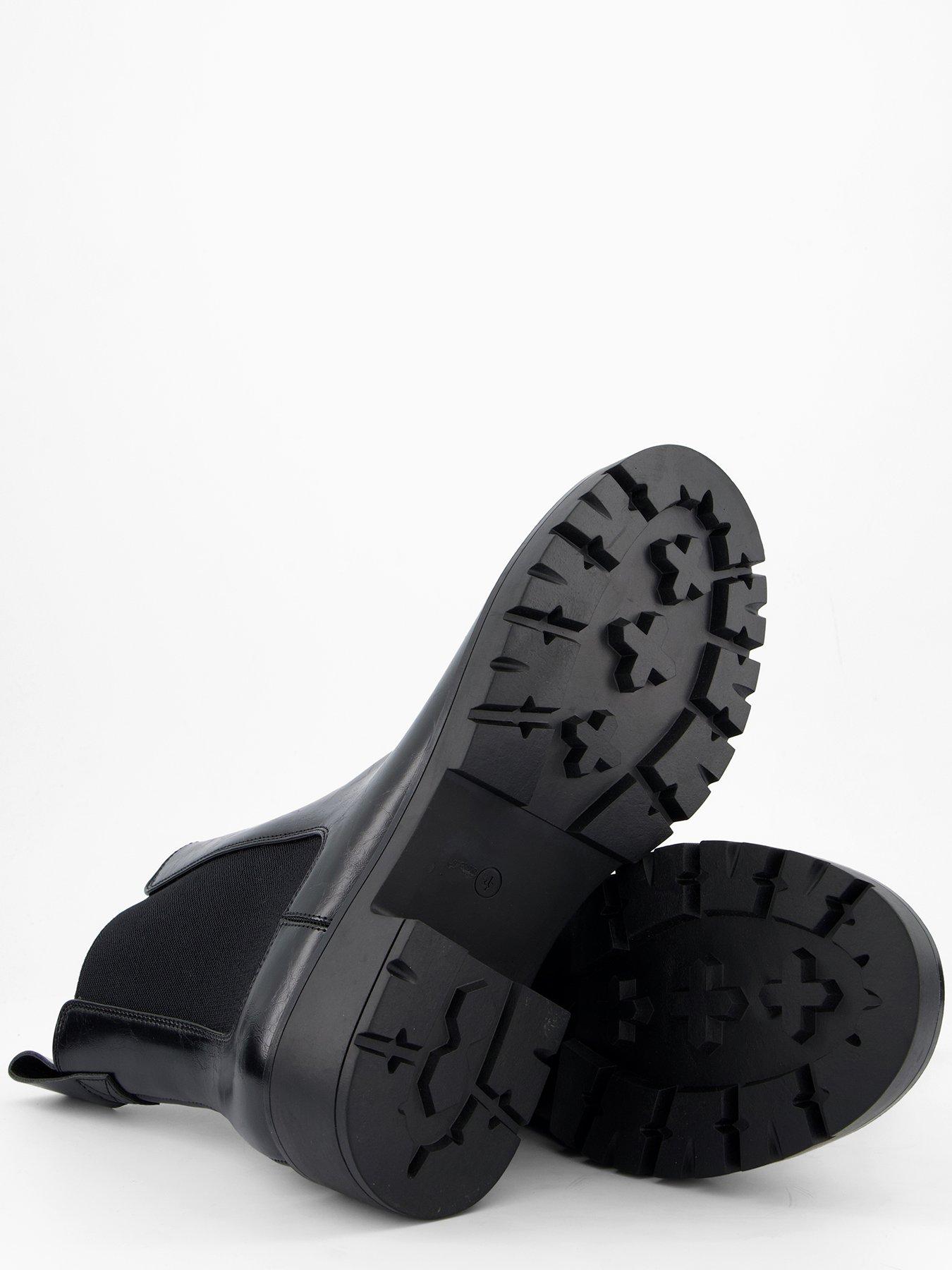 Image 6 of 8 of V by Very Chelsea Ankle Boots - Black