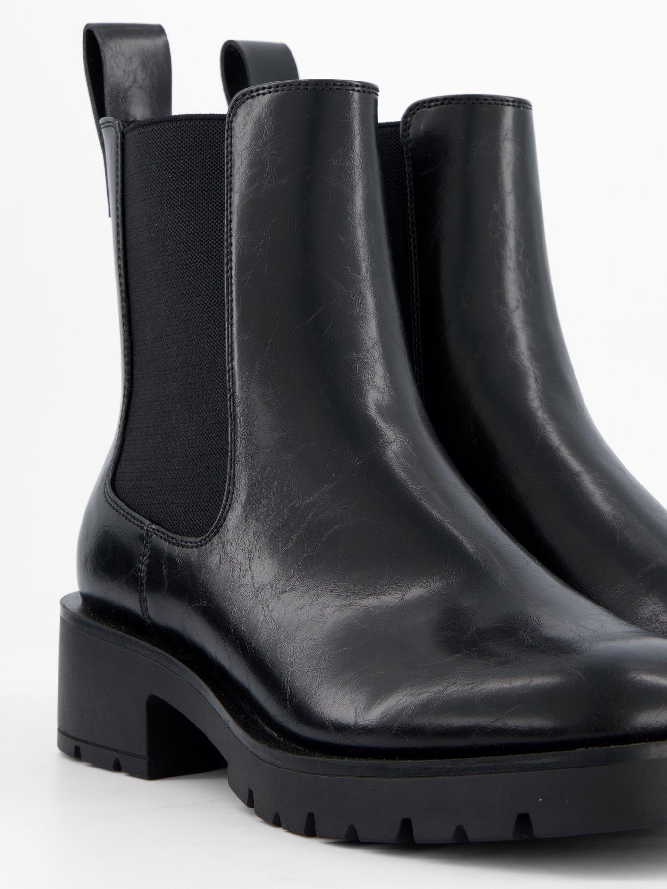 Image 5 of 6 of V by Very Chelsea Ankle Boot - Black