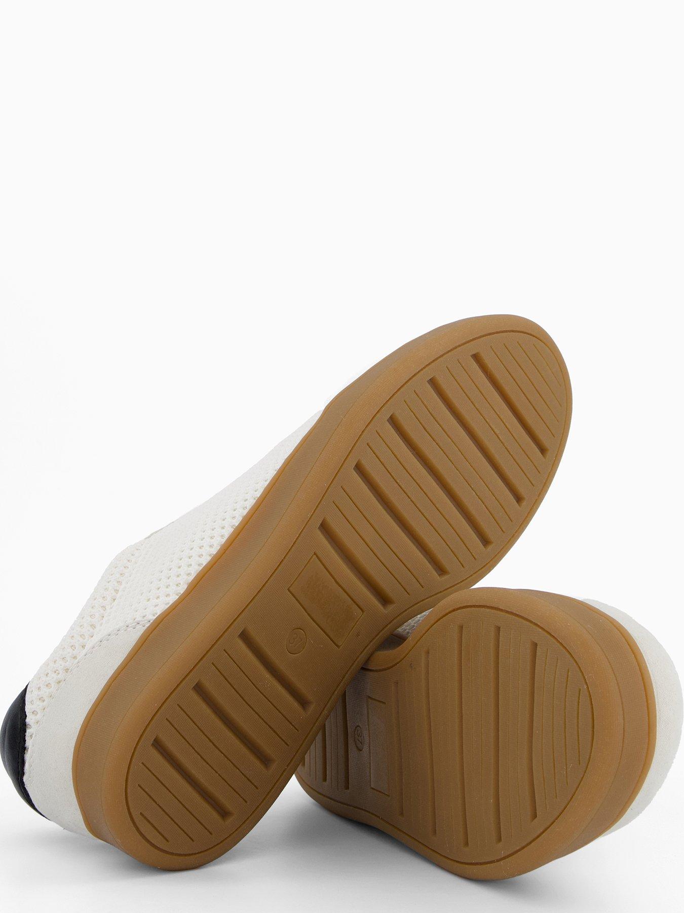 Image 4 of 7 of V by Very Mesh&nbsp;Trainer - White