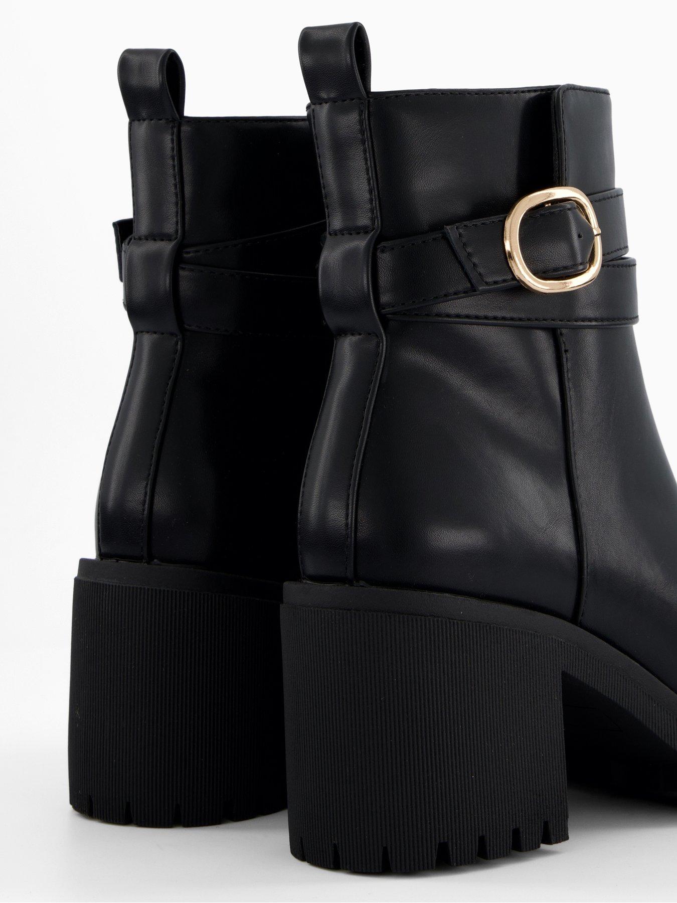 Image 6 of 7 of V by Very Block Heel Chunky Chelsea Ankle Boots - Black