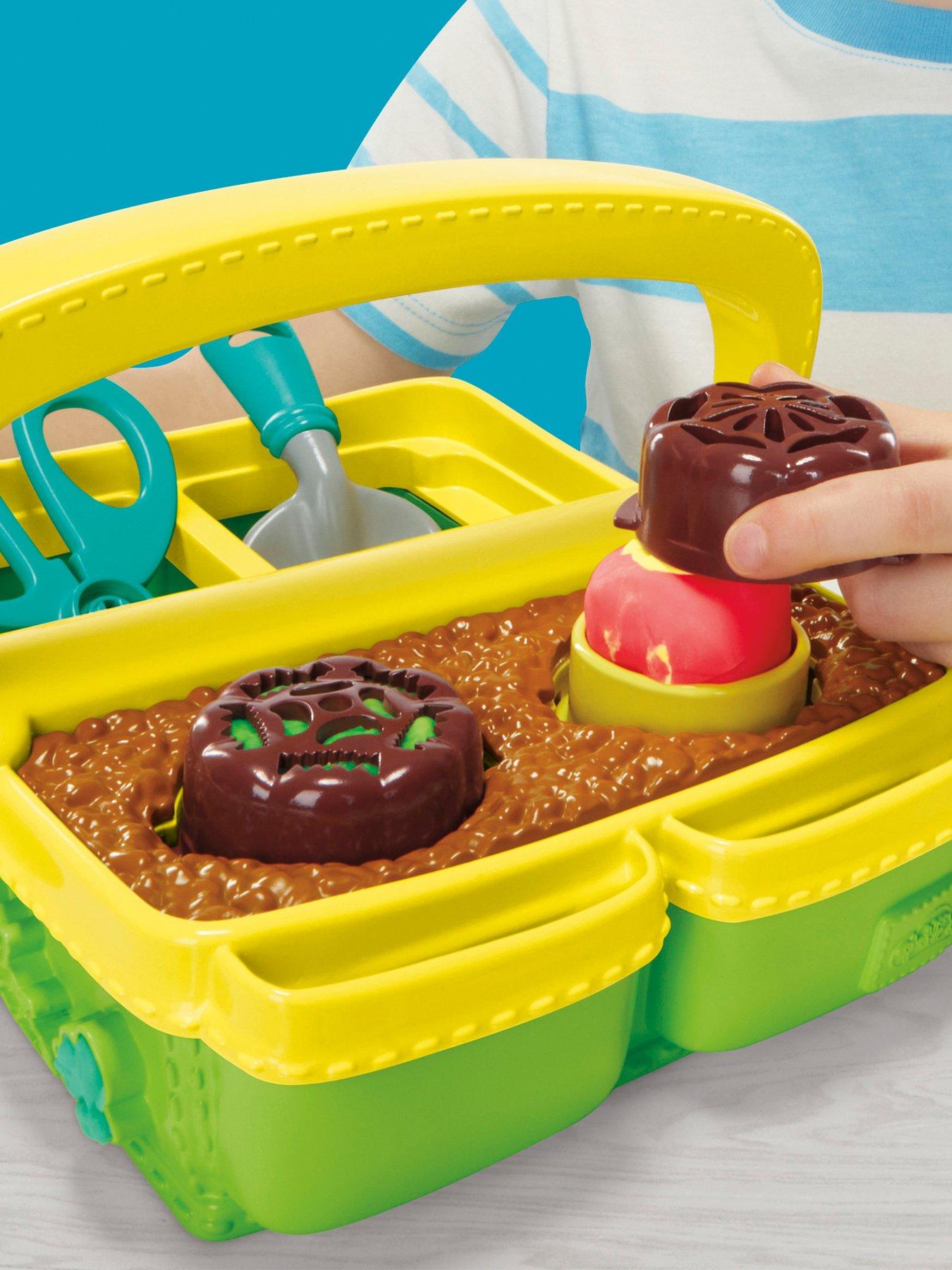 Image 4 of 5 of Play-Doh Blooming Flowers Creative Playset