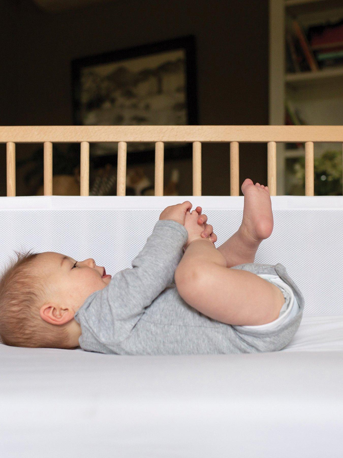 Image 5 of 6 of Airwrap Mesh 2 Sided Cot Liner, White