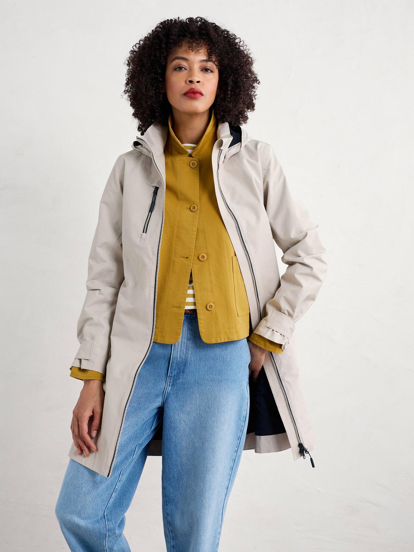 undefined Coverack Coat Ii Driftwood - White