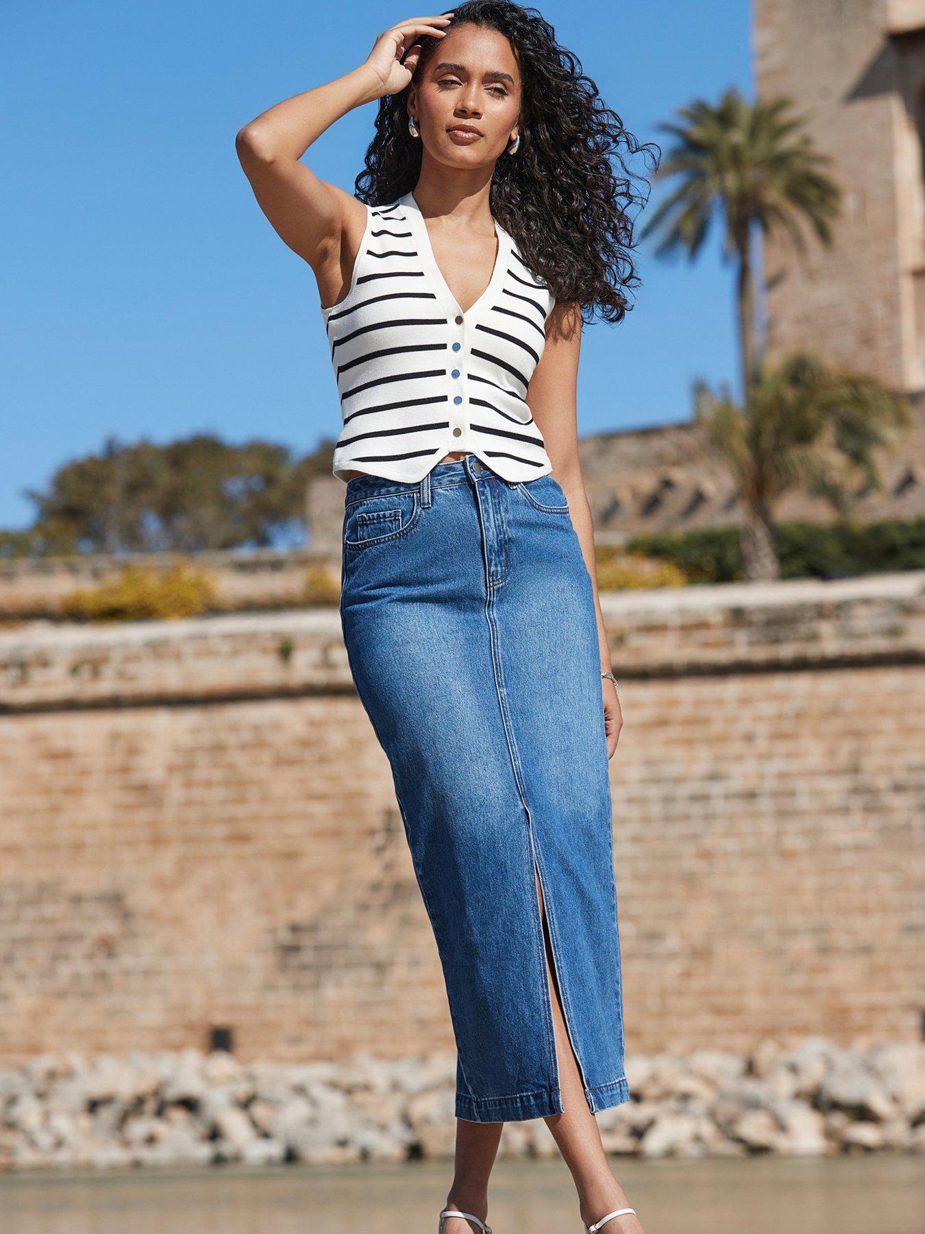  image of sosandar-ivory-black-stripe-knitted-waistcoat