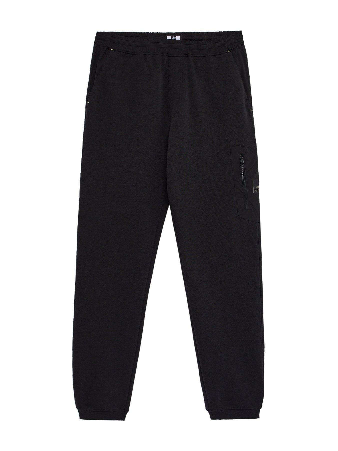  image of weekend-offender-chiapas-technical-overlay-joggers-black