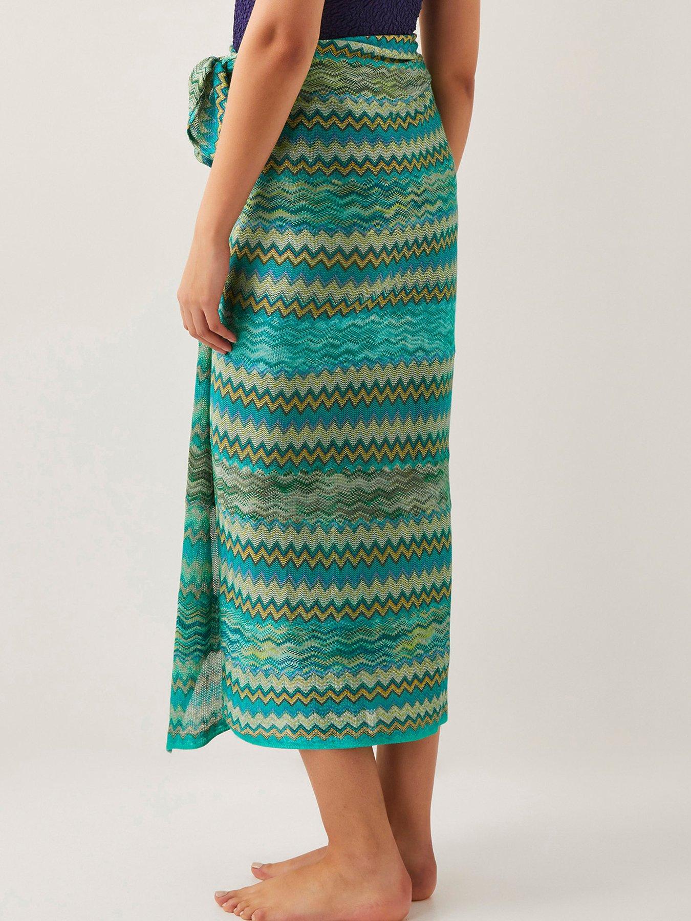  image of monsoon-nia-zigzag-sarong-green