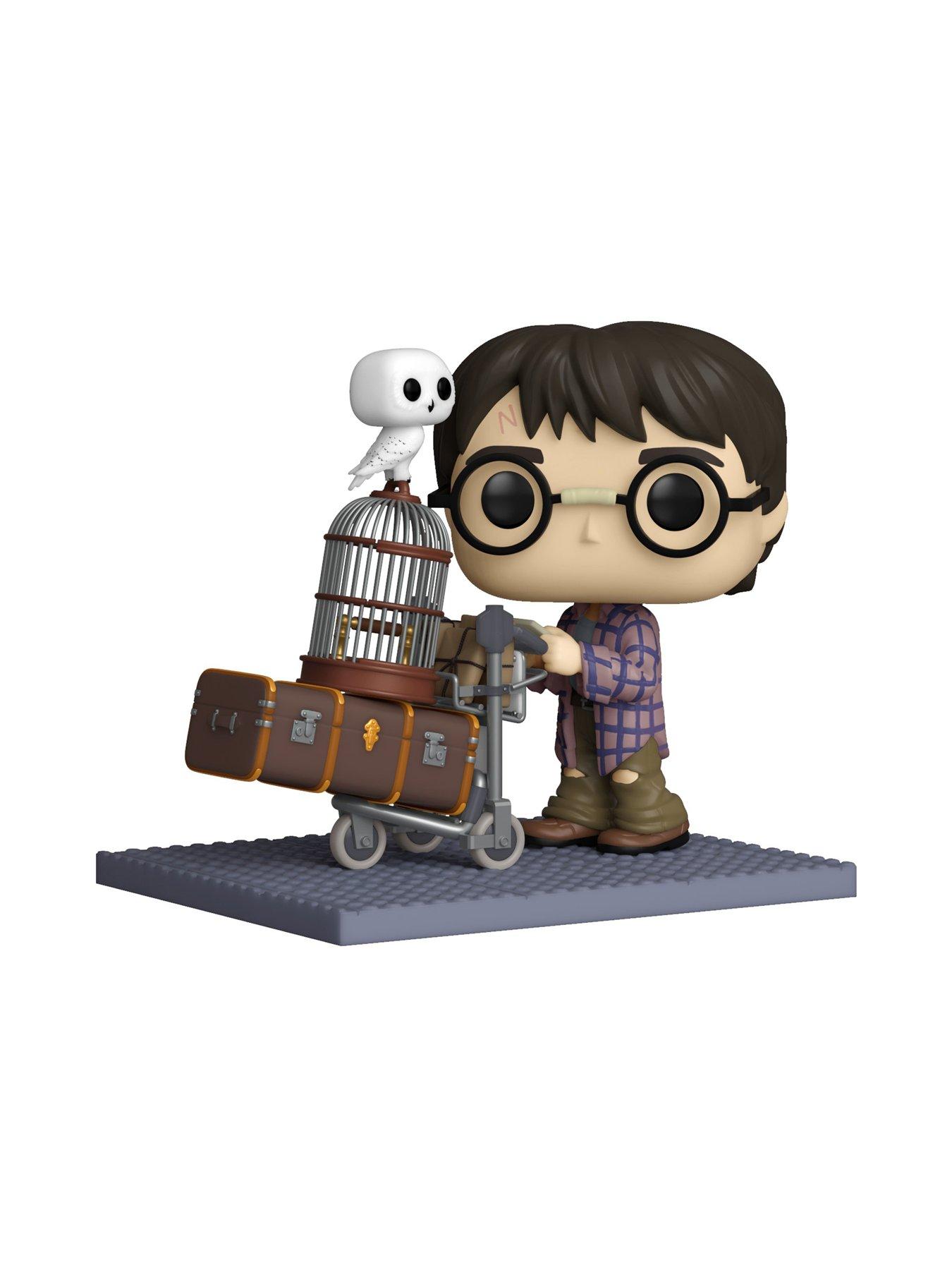 Image 2 of 2 of Pop! POP Deluxe: HP Anniversary- Harry Pushing Trolley