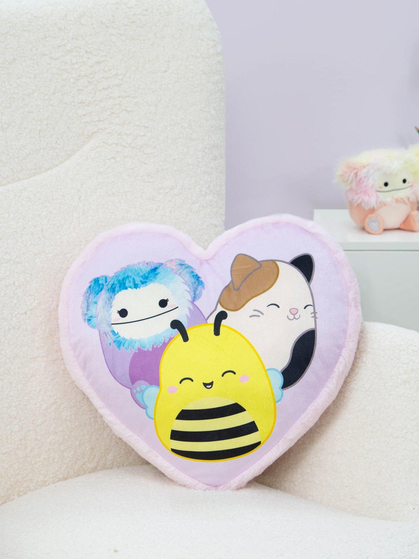 undefined Flash Shaped Cushion