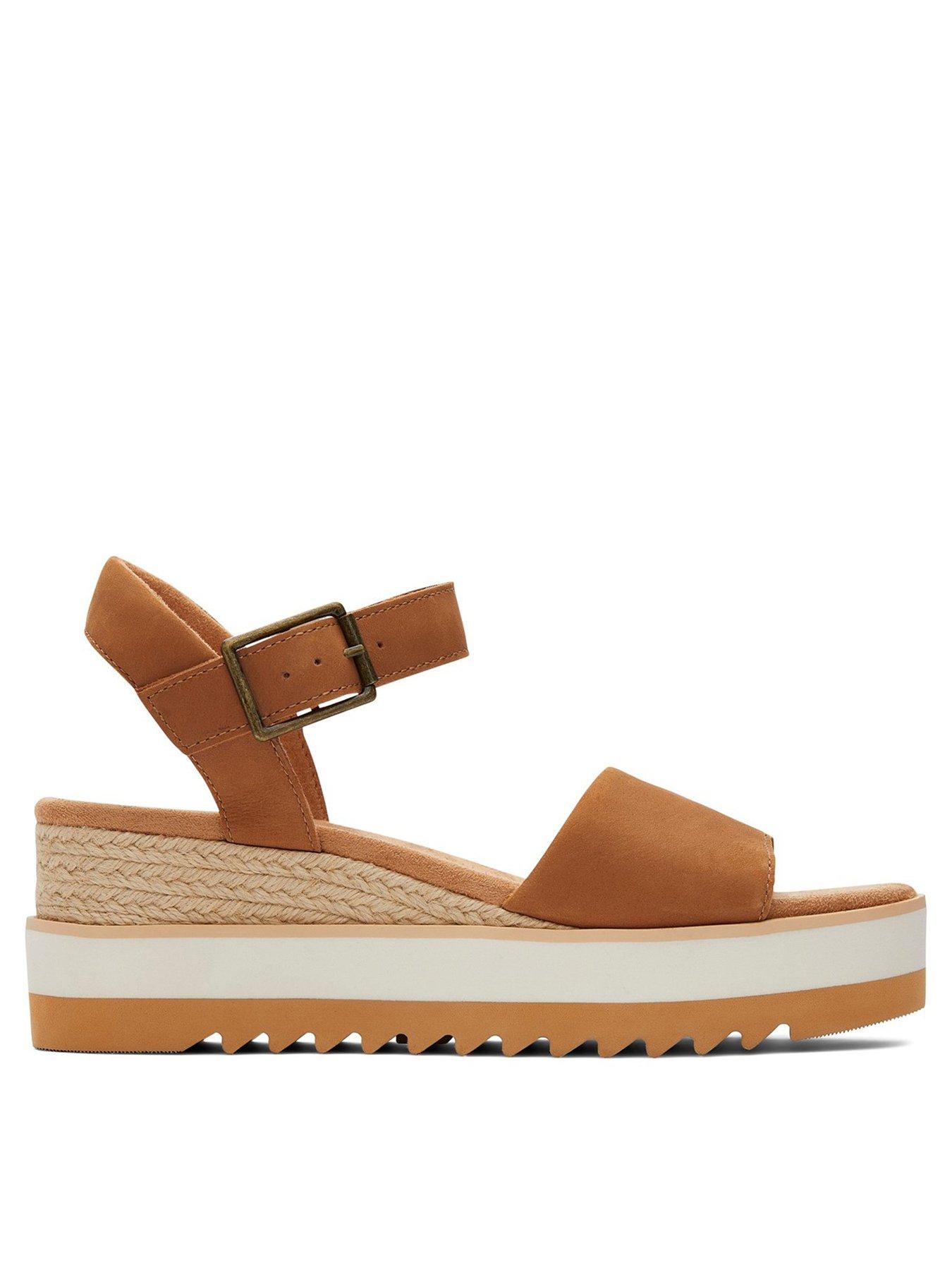 TOMS Diana Wedge Sandal - Brown