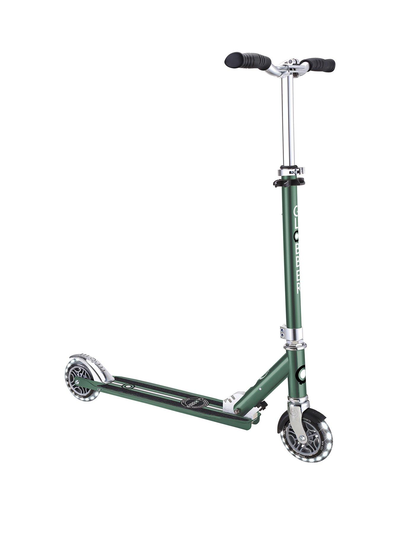 Image 1 of 7 of GLOBBER Flow Element Lights Scooter&nbsp;- Olive