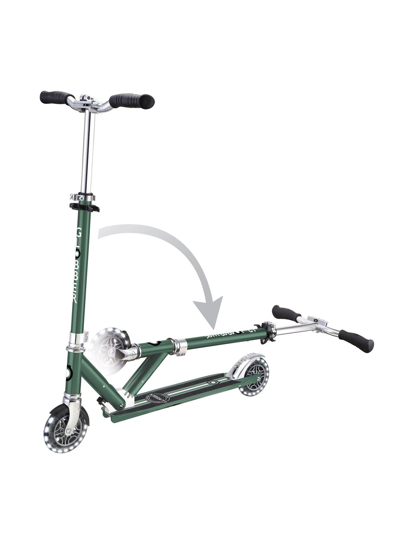 Image 3 of 7 of GLOBBER Flow Element Lights Scooter&nbsp;- Olive