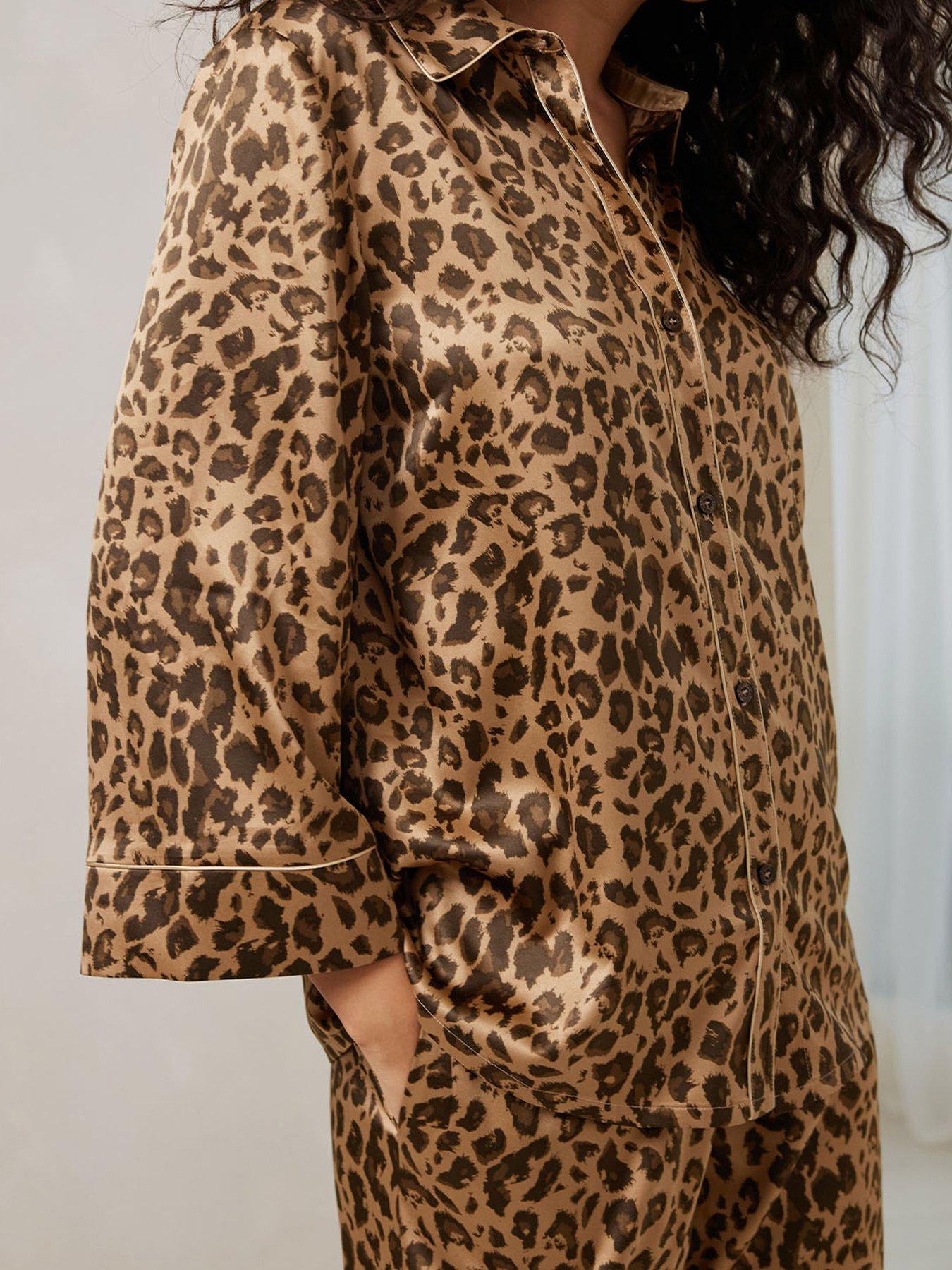  image of chelsea-peers-leopard-print-long-pyjama-set