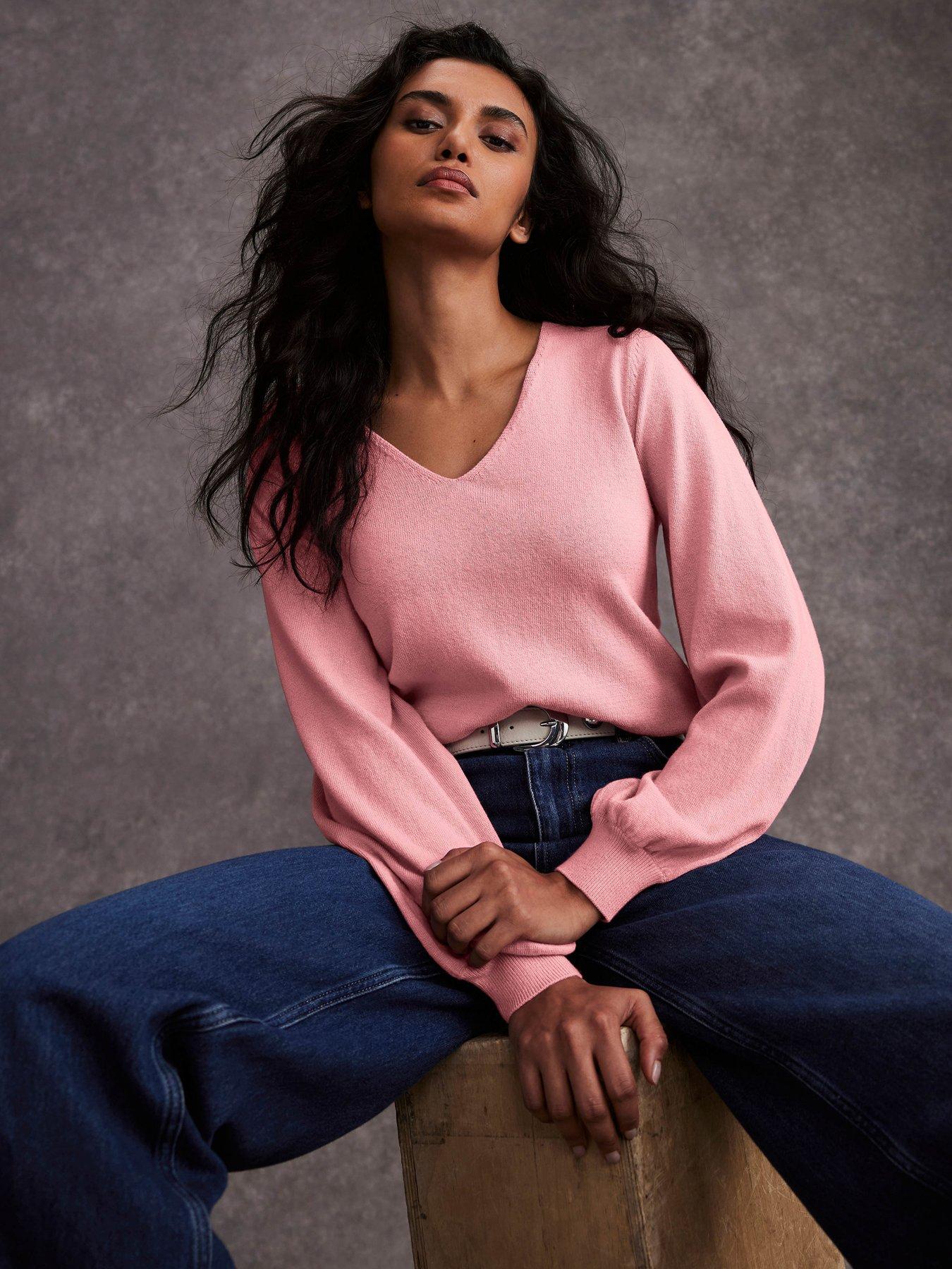 undefined V Neck Jumper - Pink