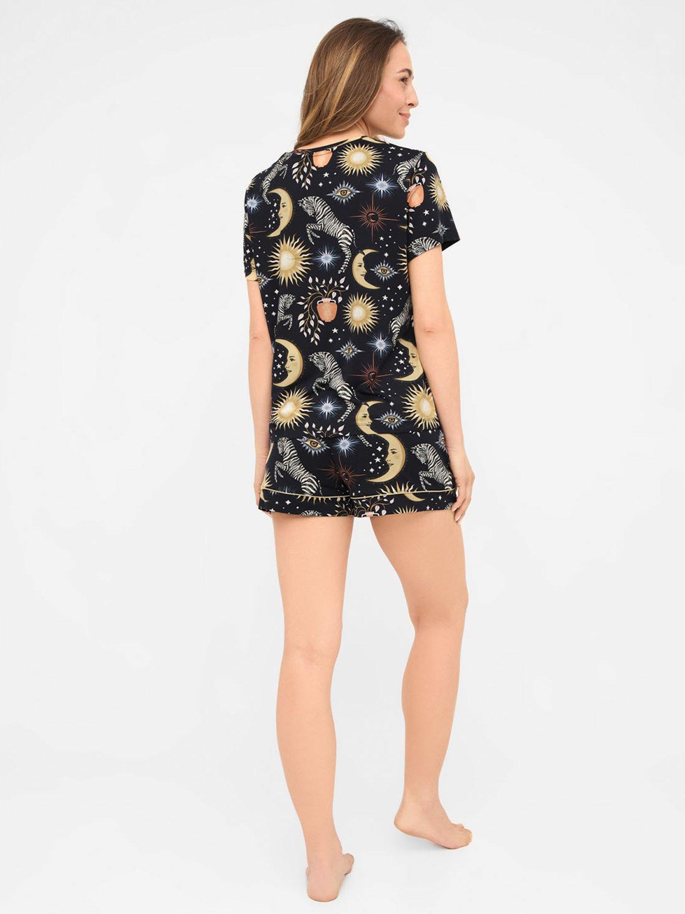 Image 2 of 6 of CHELSEA PEERS Crew Neck Short Set&nbsp;celestial Zebra - Navy