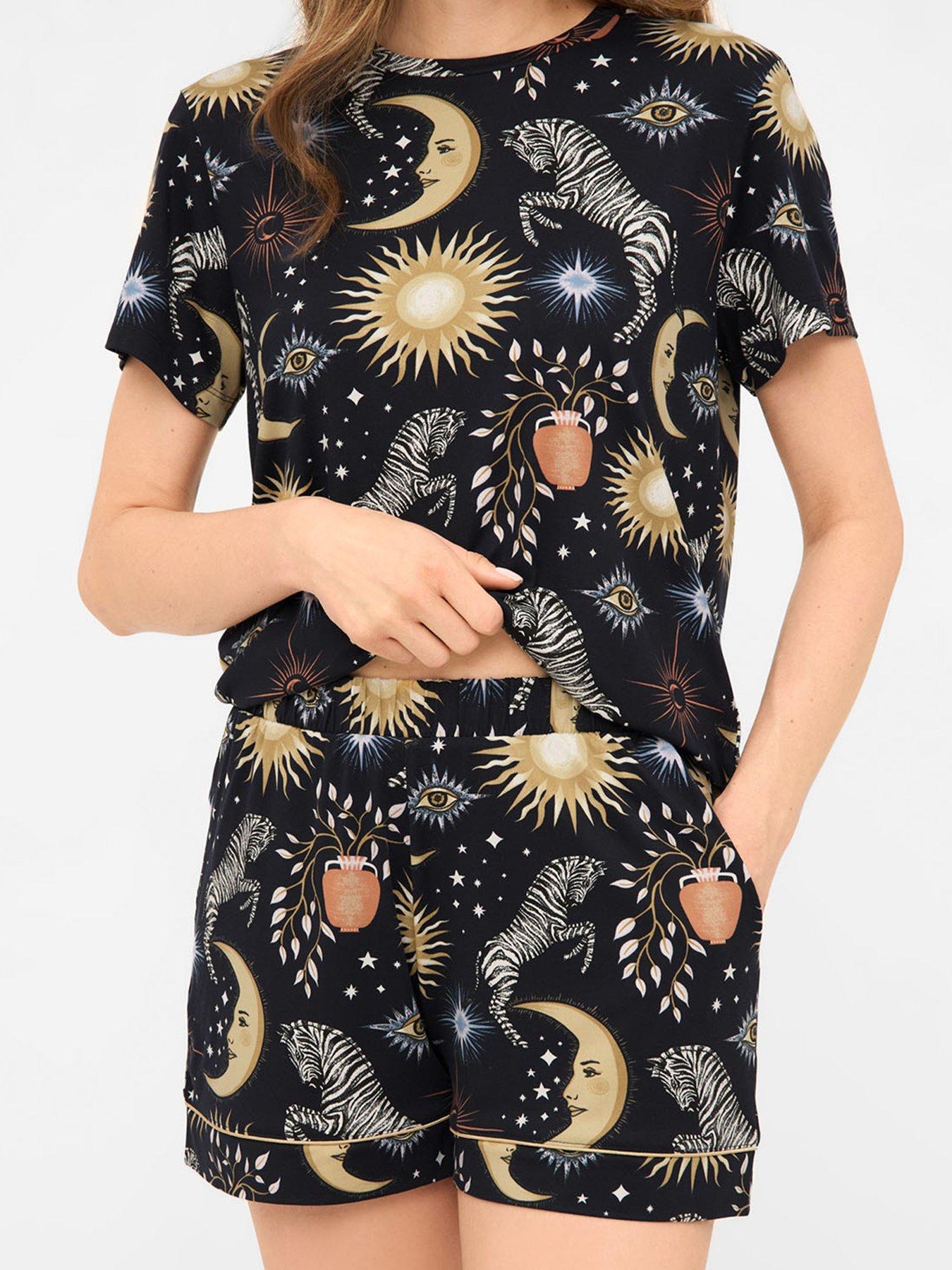 Image 4 of 6 of CHELSEA PEERS Crew Neck Short Set&nbsp;celestial Zebra - Navy