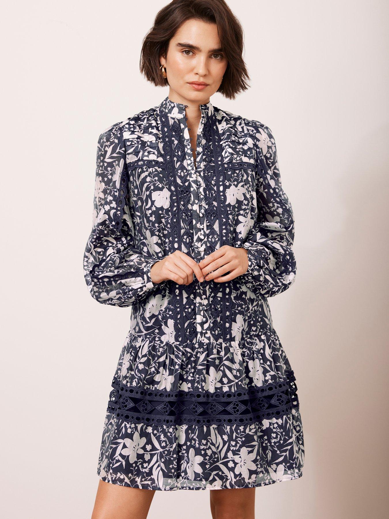 undefined Floral Print Mini Dress - Navy