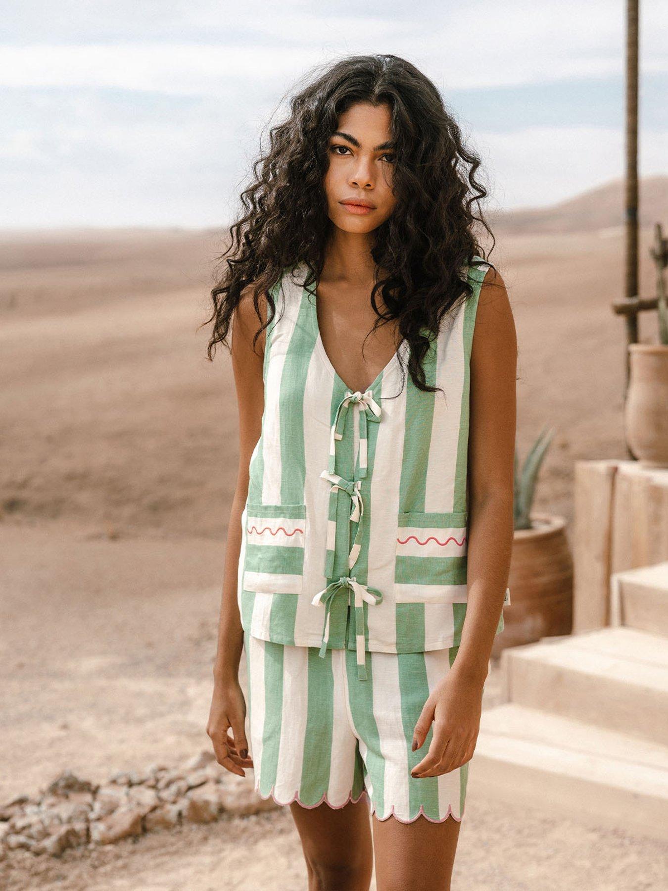 undefined Tie Front Top With Front Pockets And Scallop Shorts - STRIPE