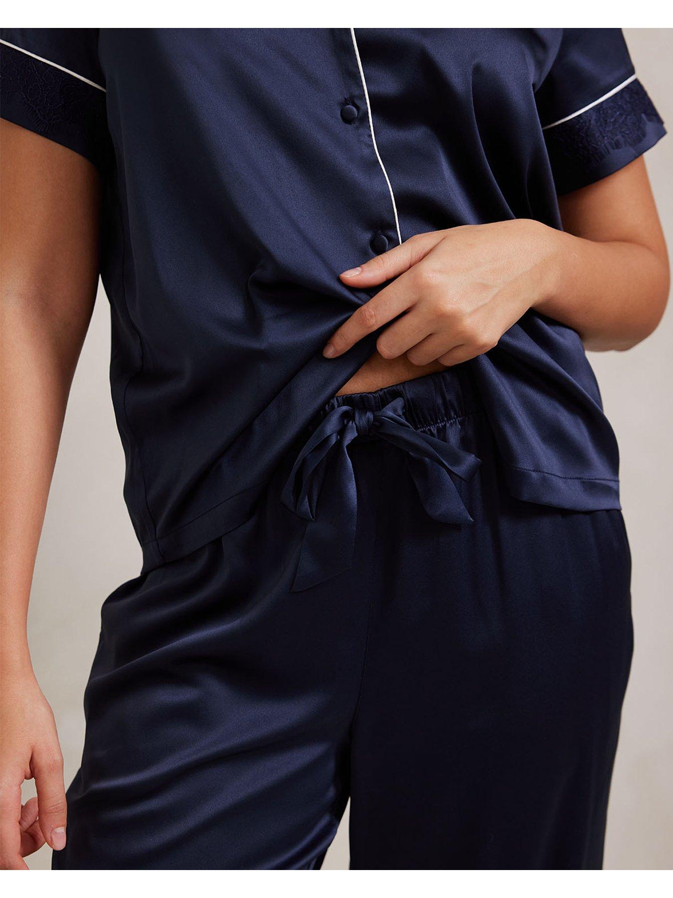 Image 5 of 5 of CHELSEA PEERS Satin Lace Trim Short Sleeve Long Pyjama Set - Navy