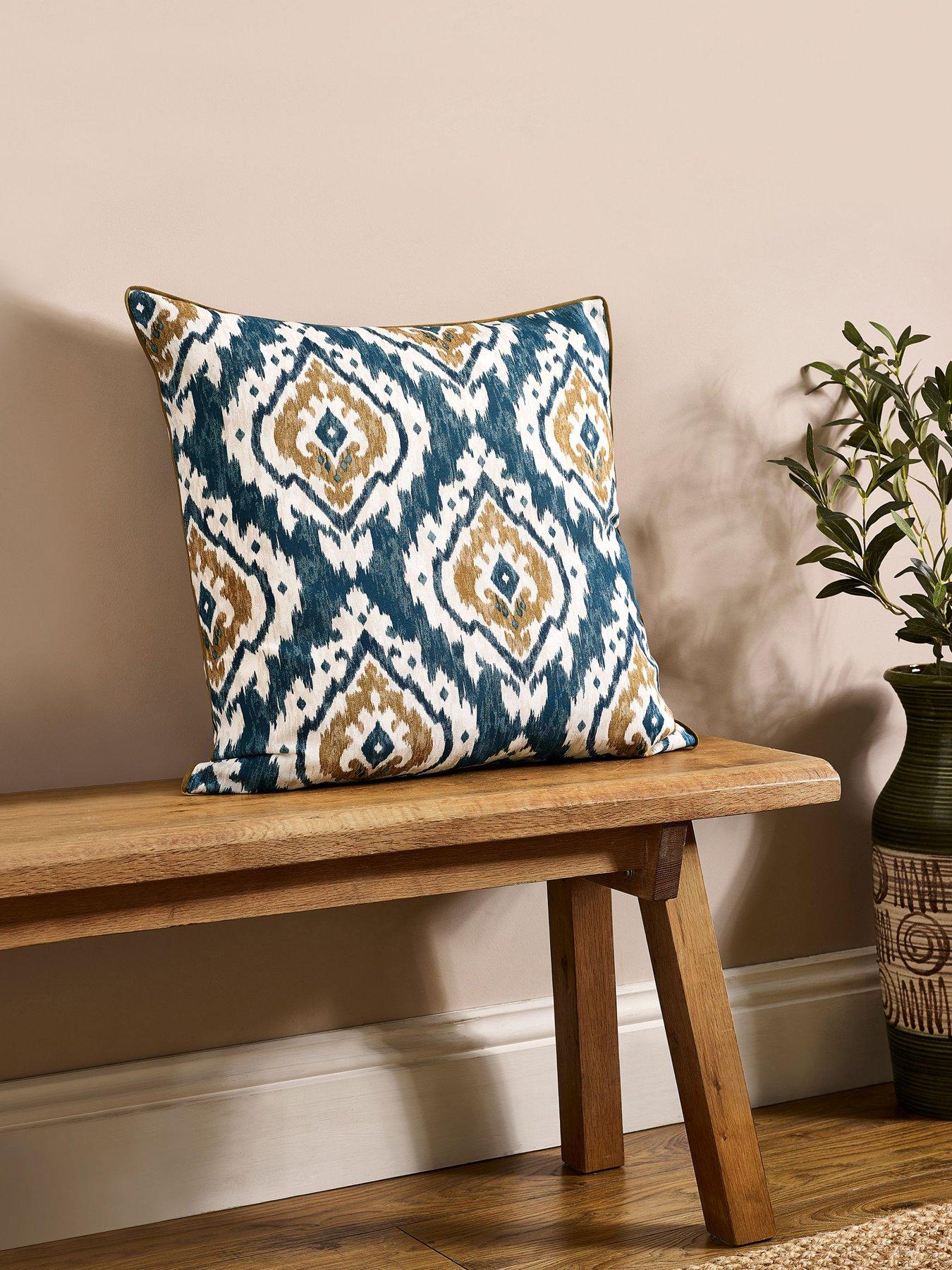 Pineapple Elephant Suri Cushion