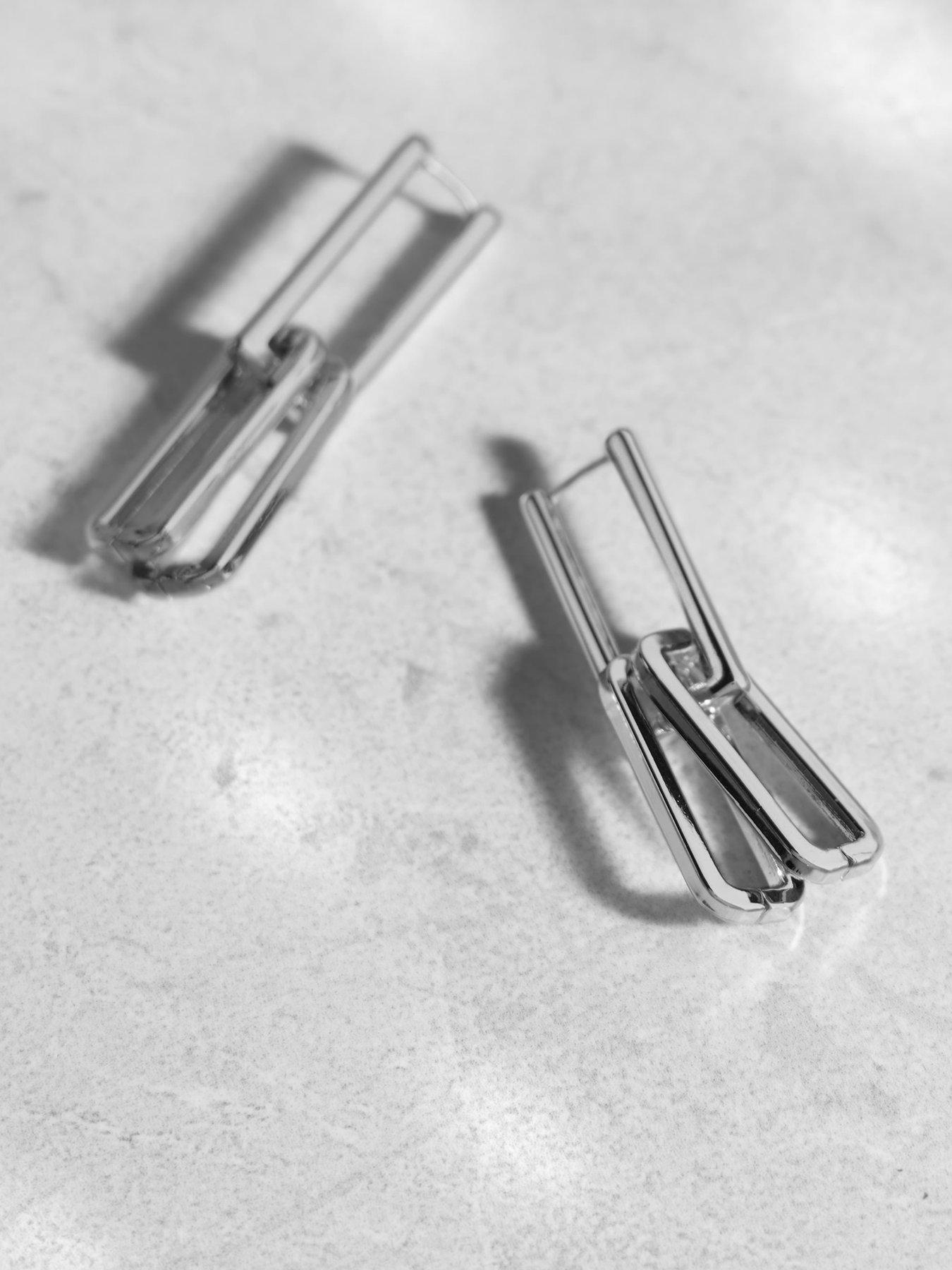 Image 4 of 4 of Mint Velvet Silver Tone Link Earrings - Silver