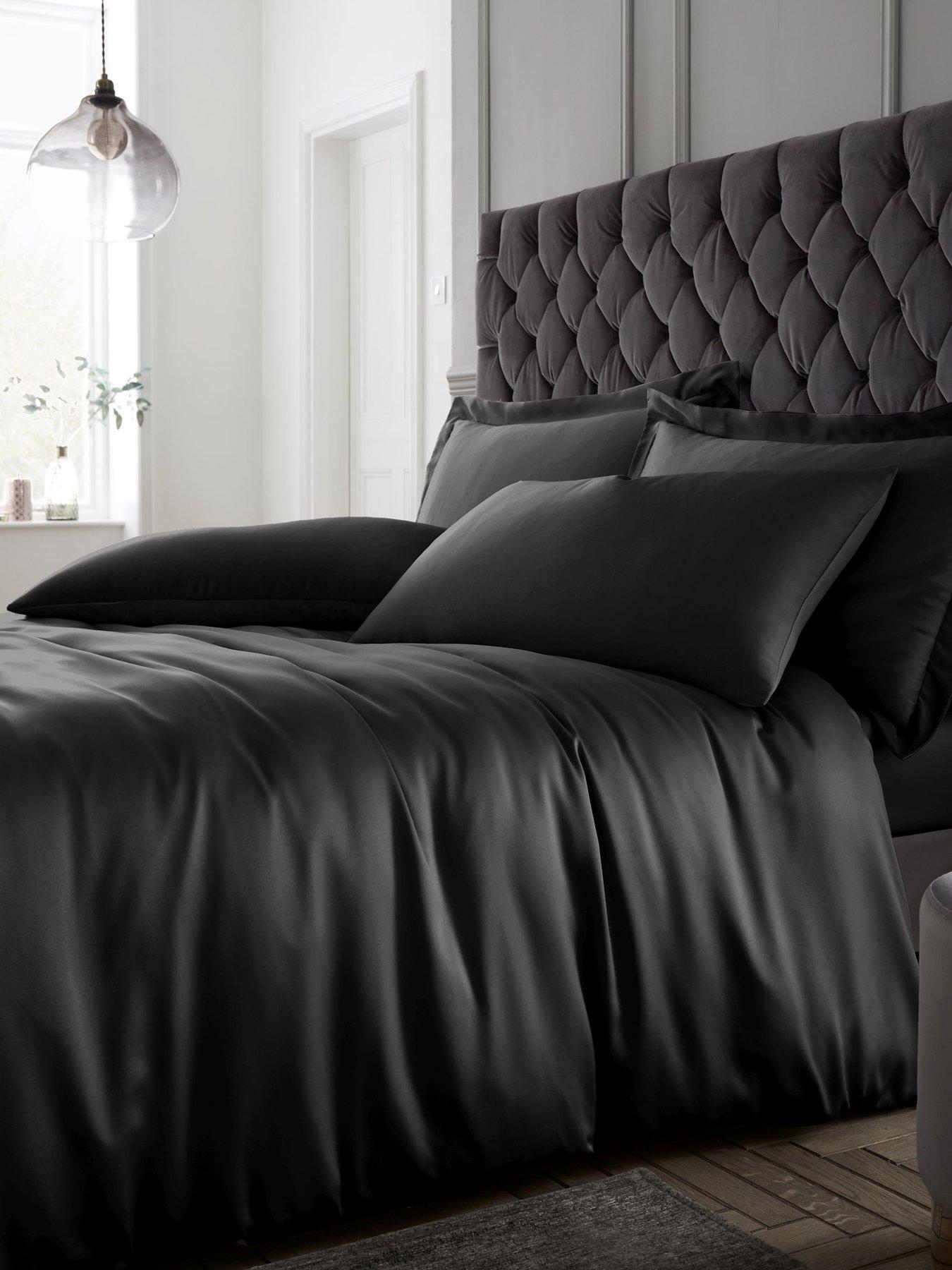 Image 1 of 4 of Catherine Lansfield Silky Soft Satin Duvet Cover Set