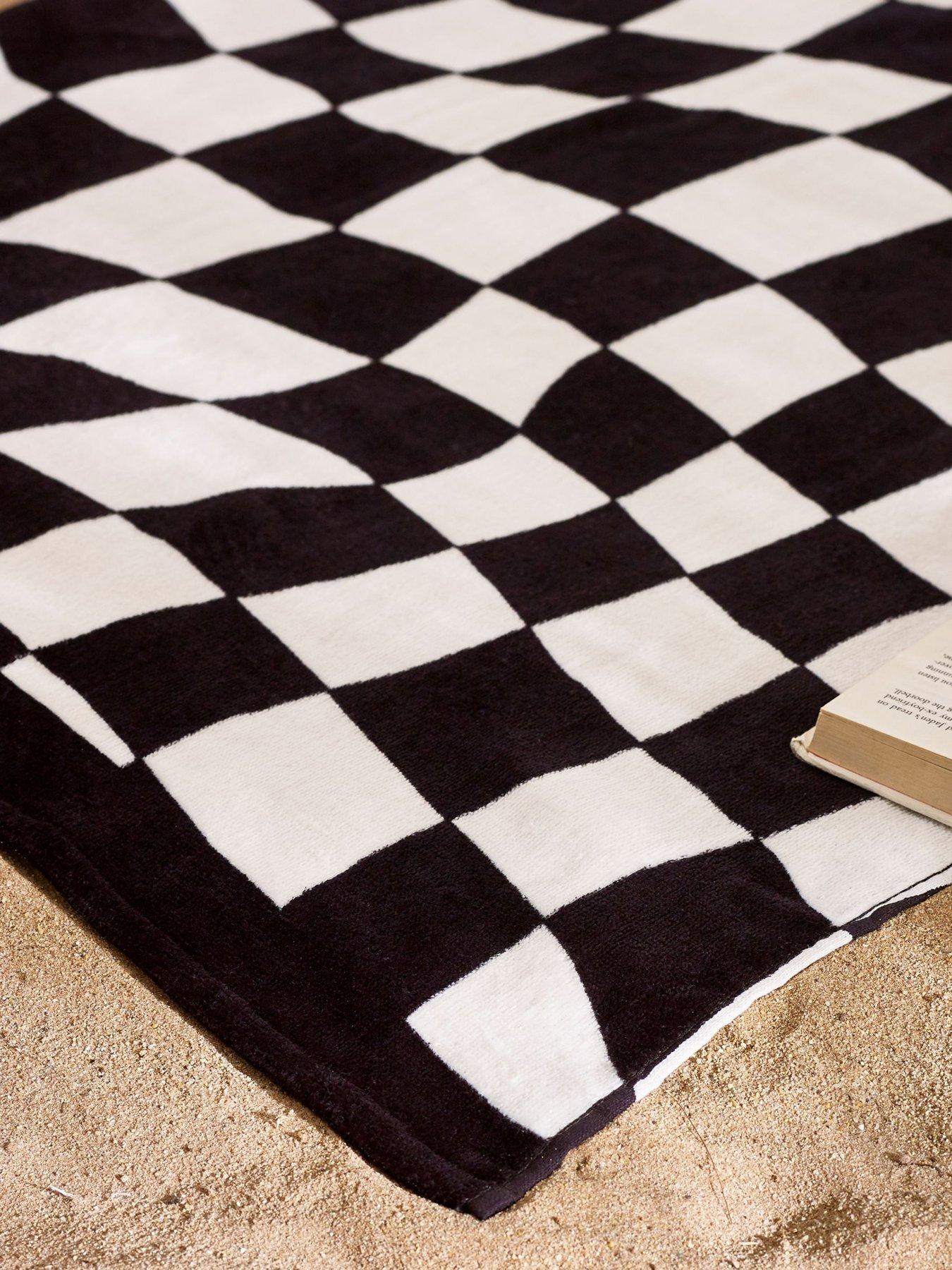  image of catherine-lansfield-checkerboard-100-cotton-beach-towel