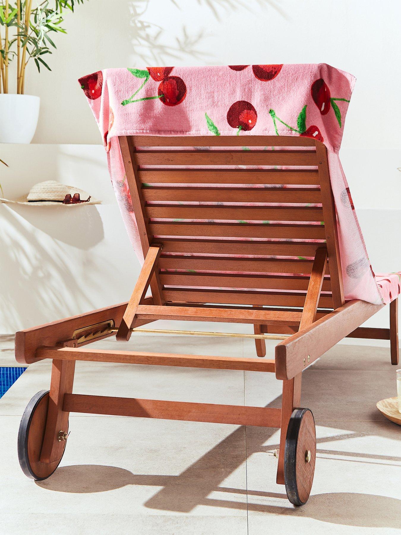 Image 3 of 4 of Catherine Lansfield Cherries 100% Cotton Beach Towel