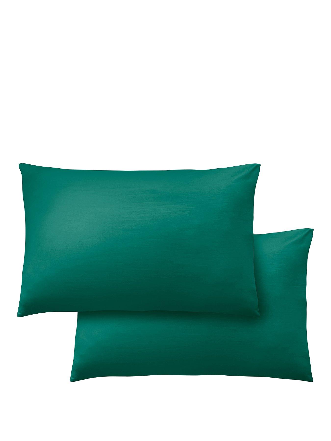  image of catherine-lansfield-so-soft-set-of-4-no-iron-standard-pillowcases
