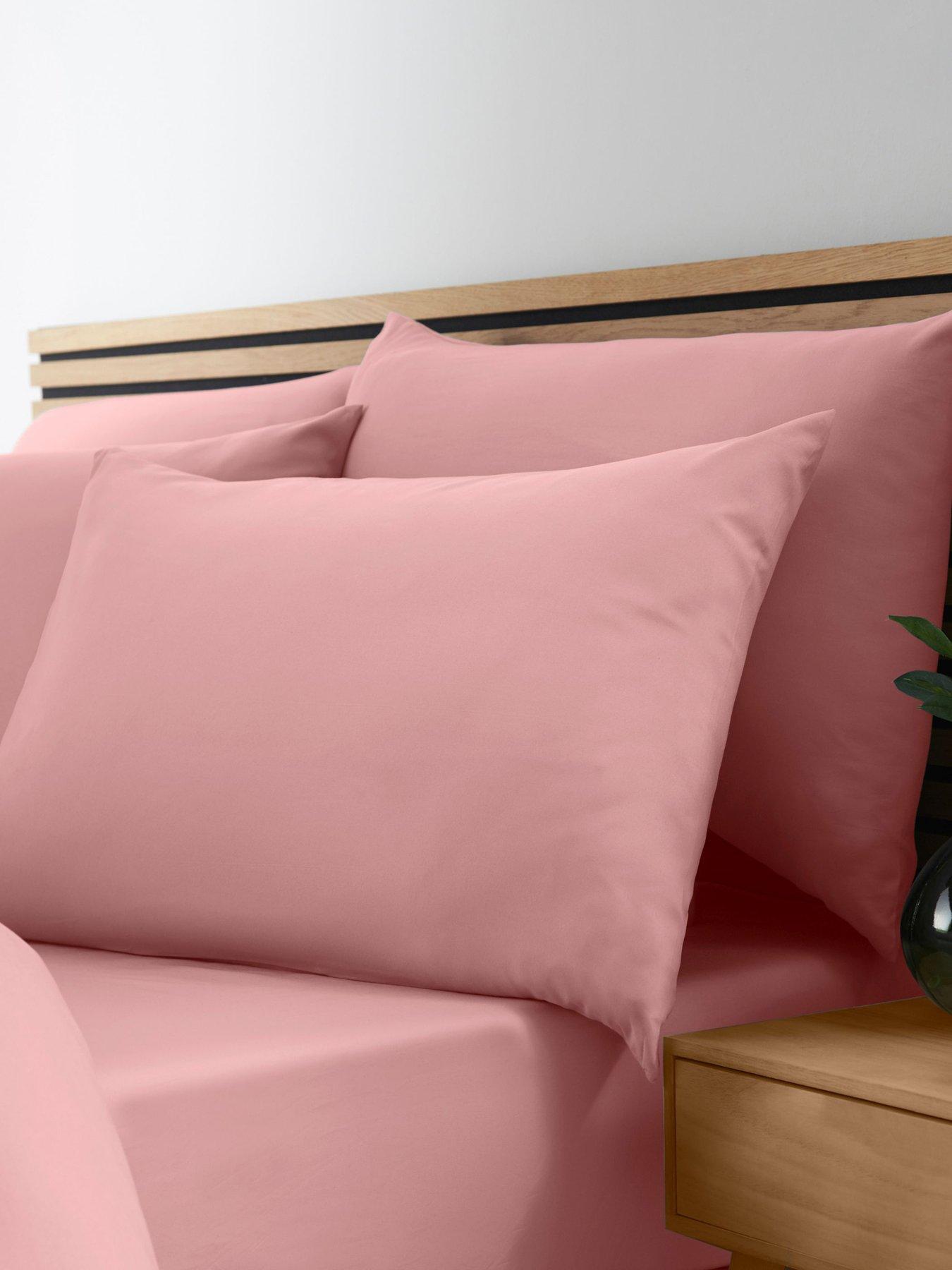 Catherine Lansfield So Soft No Iron Fitted Sheet