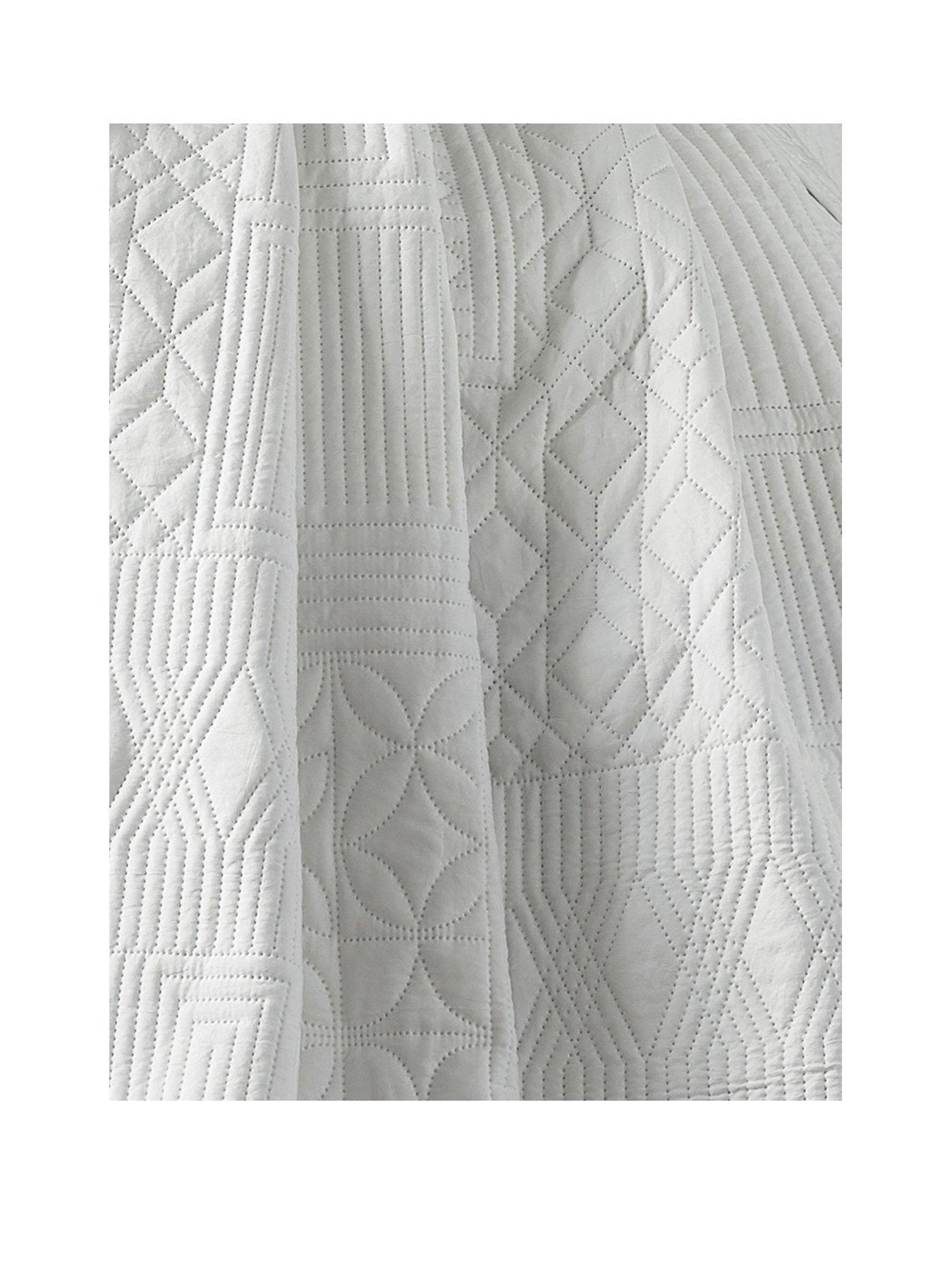  image of catherine-lansfield-folkstone-geo-bedspread-throw