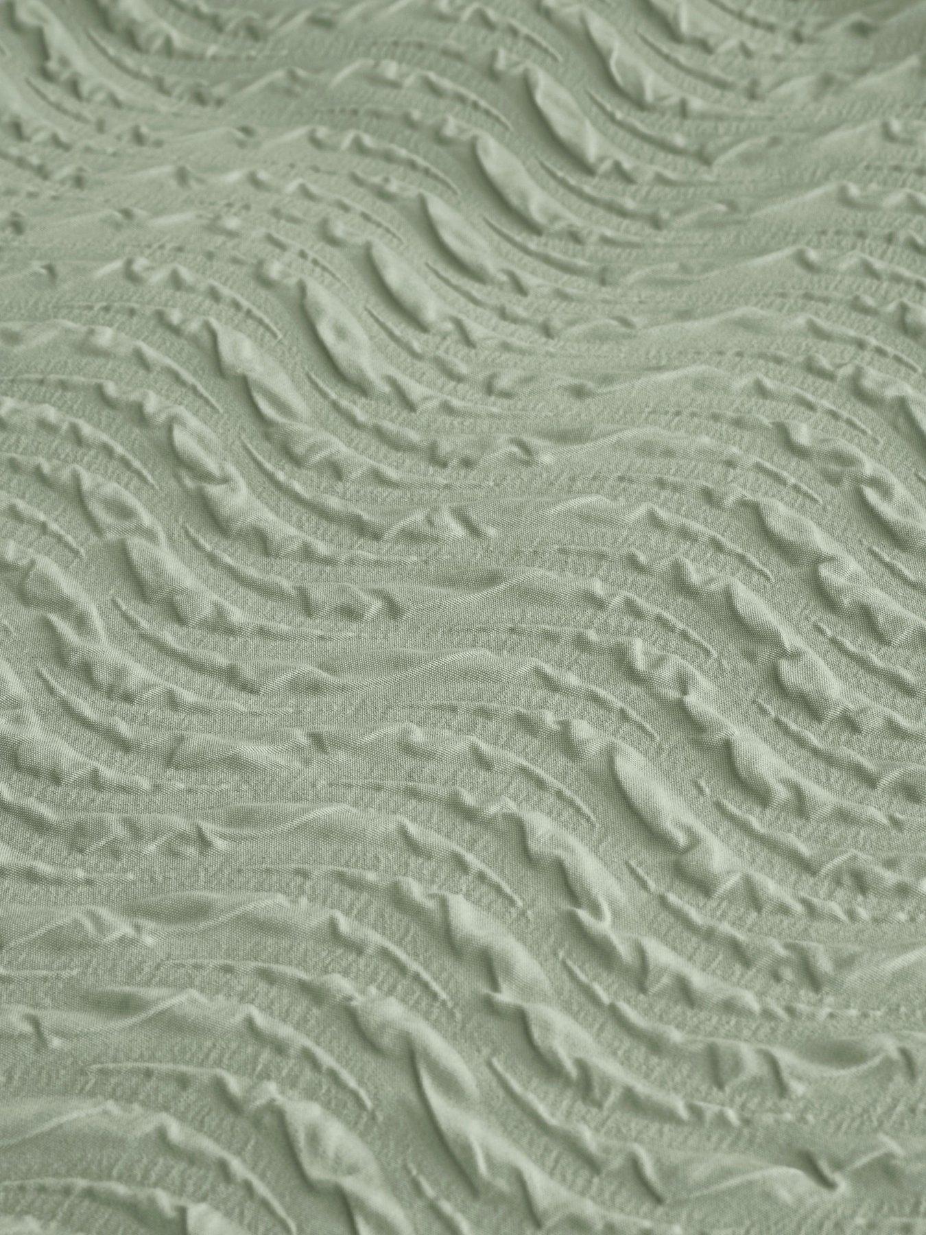 Image 5 of 5 of Catherine Lansfield Heatset Wave Duvet Set - Mint Green