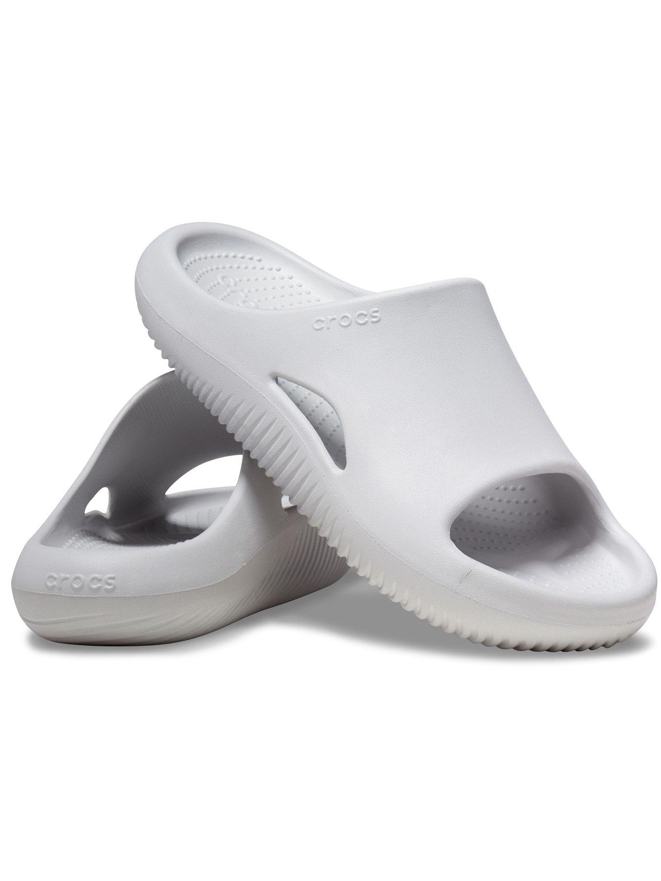 image of crocs-mellow-recovery-sliders
