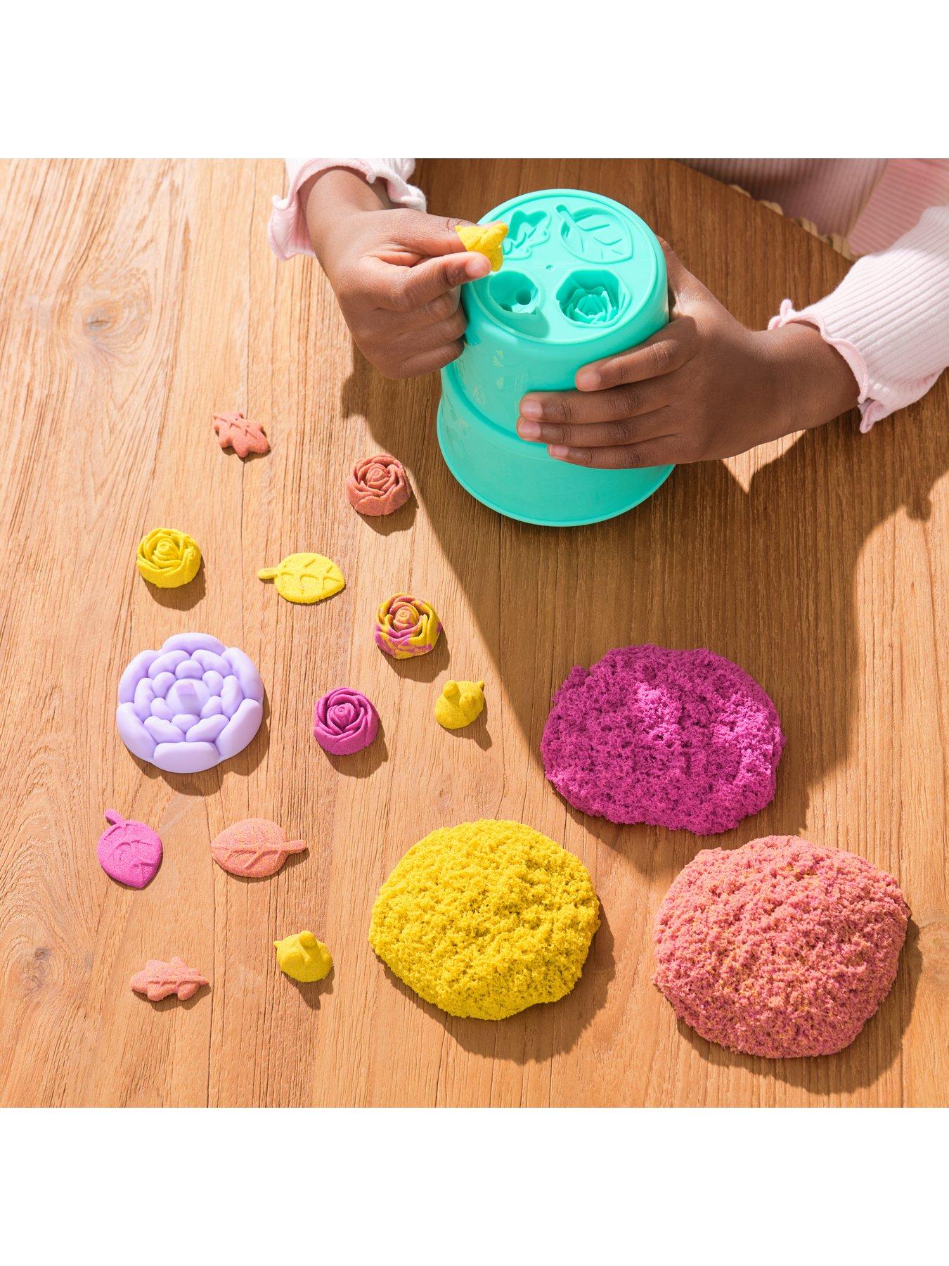  image of kinetic-sand-squishblossom