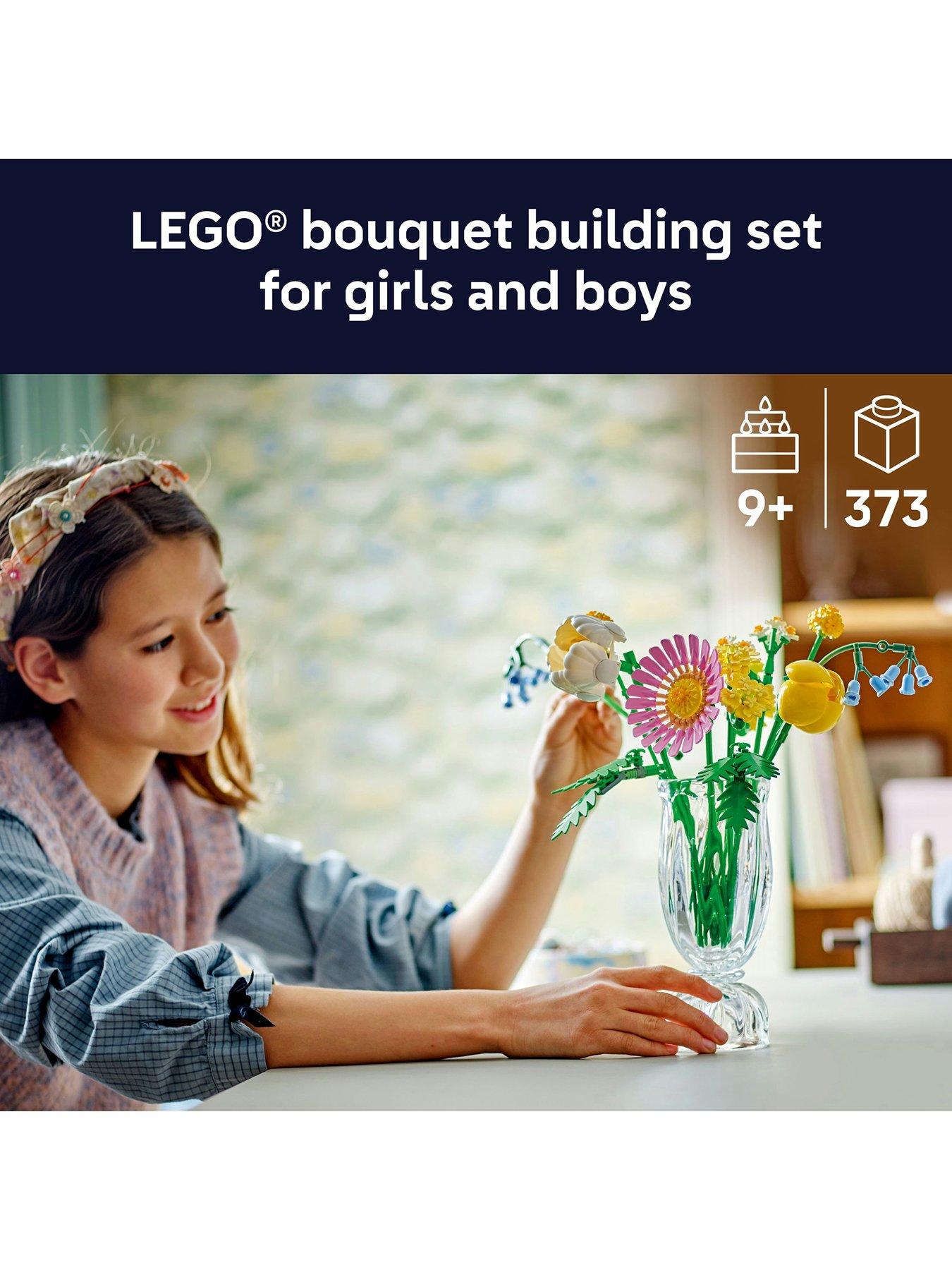 Image 2 of 8 of LEGO Botanical Petite Sunny Bouquet Set 10347