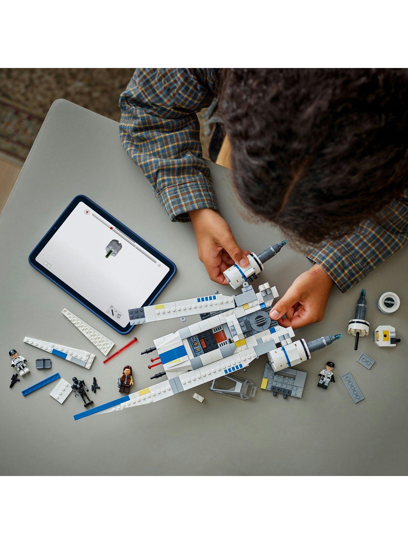  image of lego-star-wars-rebel-ship
