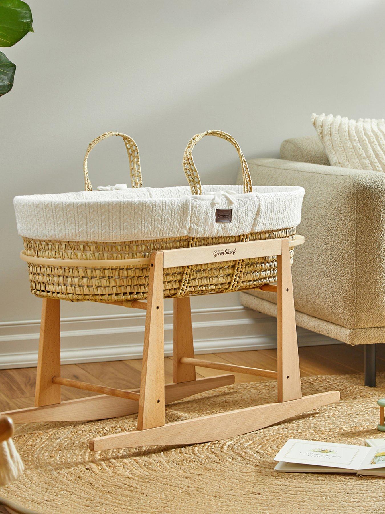 the-little-green-sheep-natural-knitted-moses-basket-amp-rocking-natural-stand-white