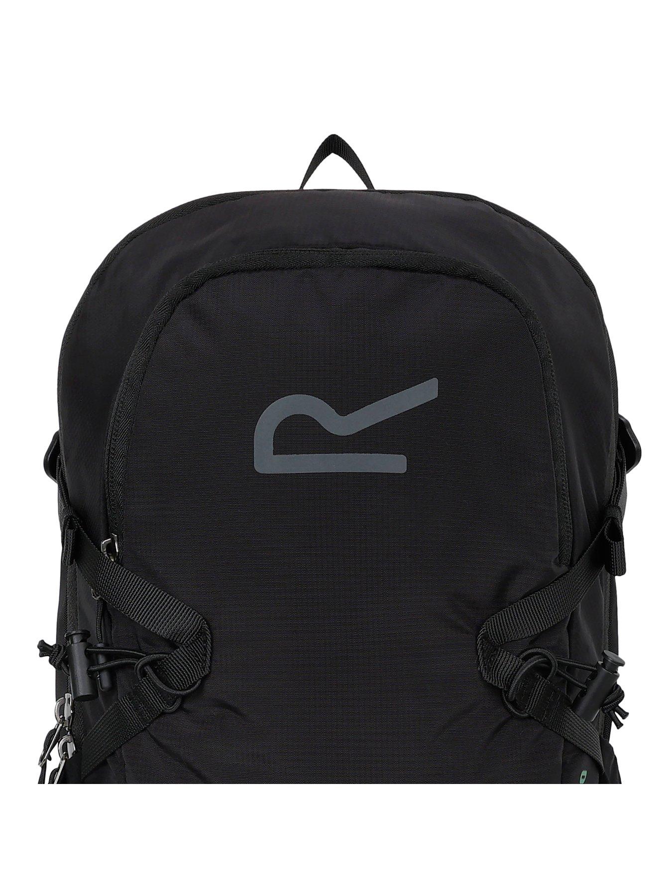 Image 4 of 7 of Regatta Blackfell 4 20L Rucksack - Black