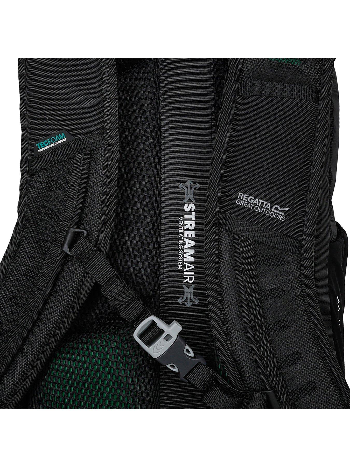 Image 5 of 7 of Regatta Blackfell 4 20L Rucksack - Black