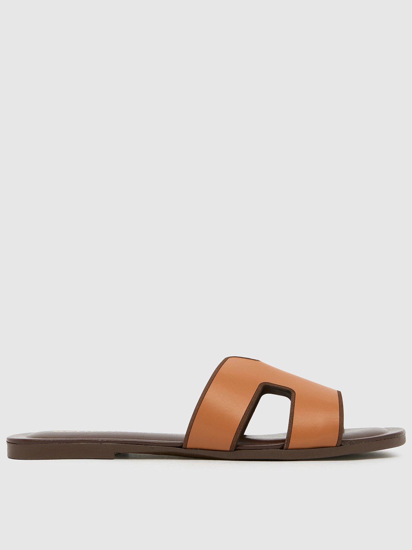 schuh-tandra-leather-mule-sandals-tan-brown