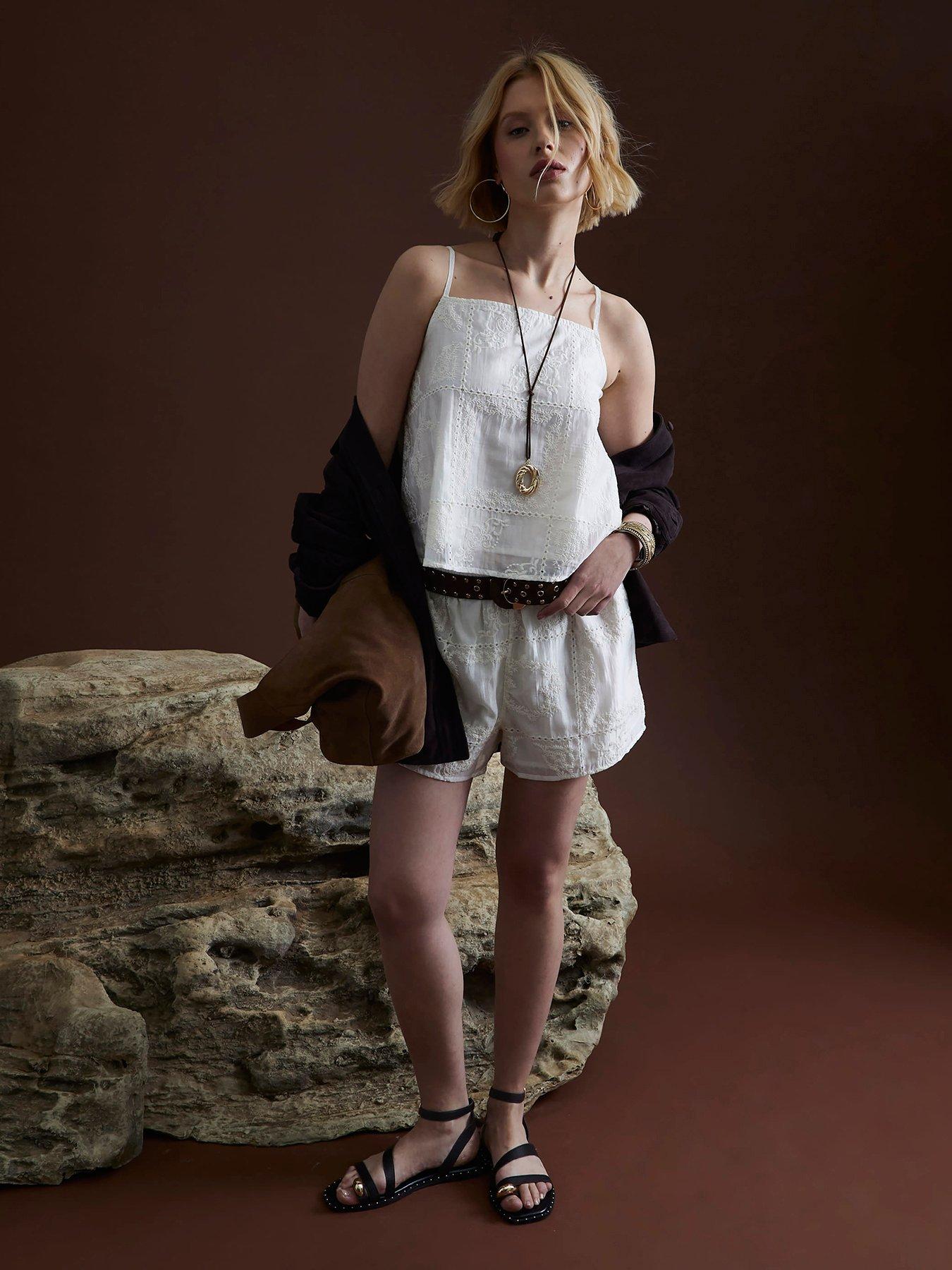  image of river-island-embroidered-shorts-cream